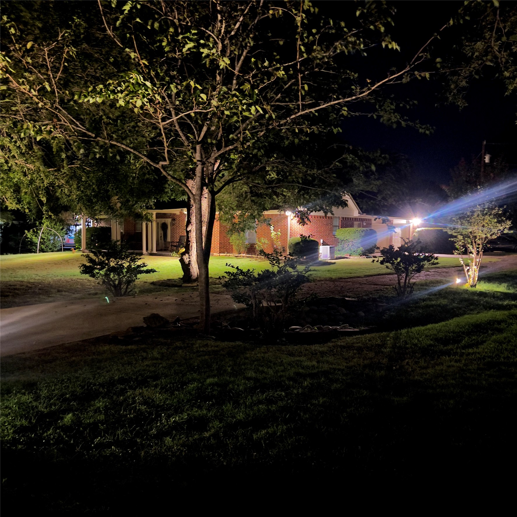 main property photo 29