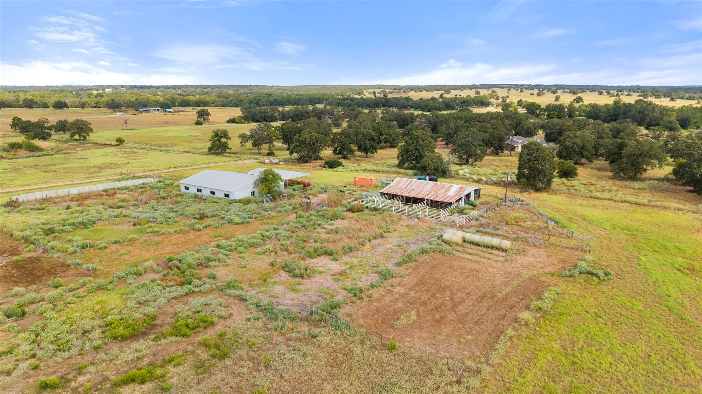 main property photo 17