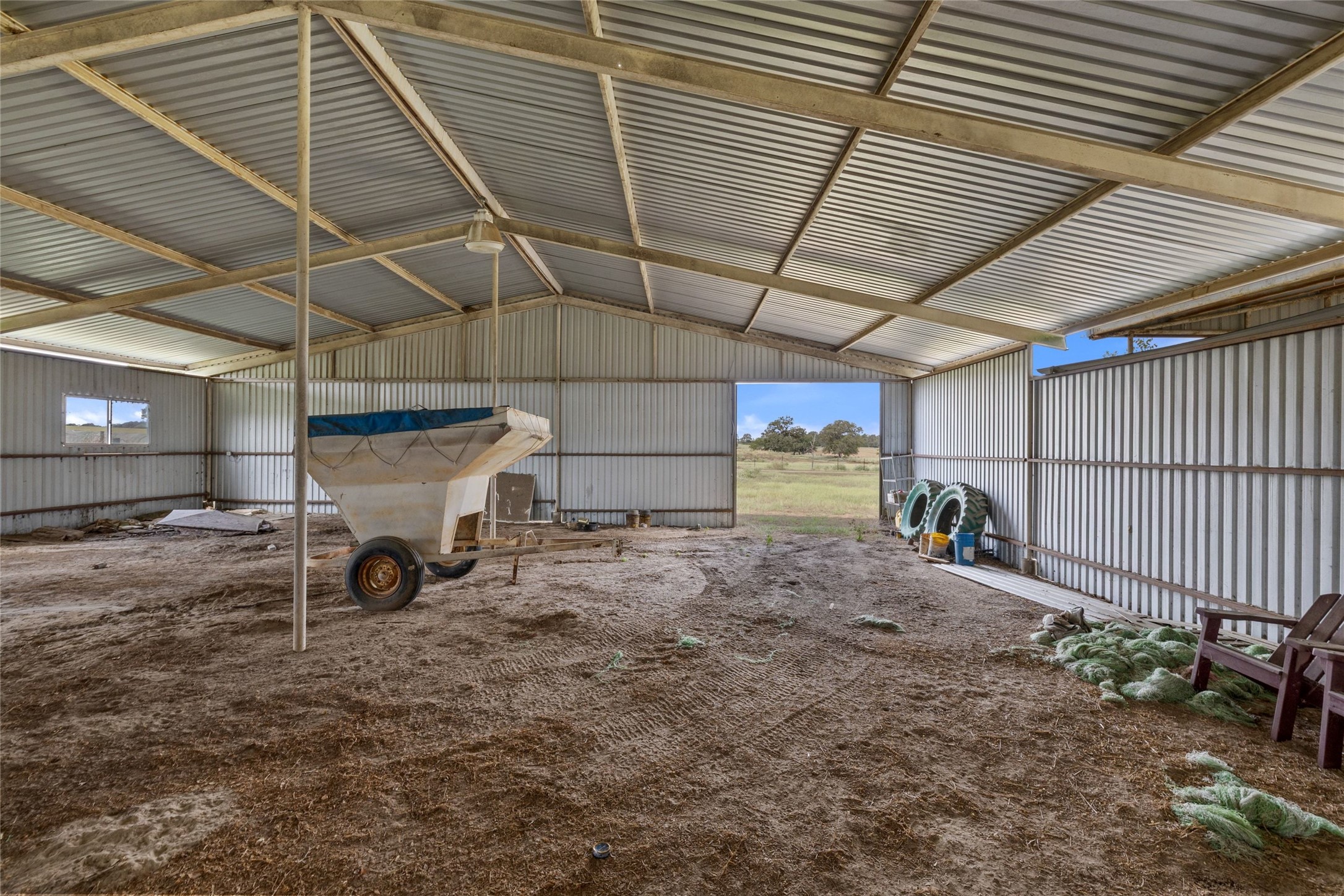 main property photo 21