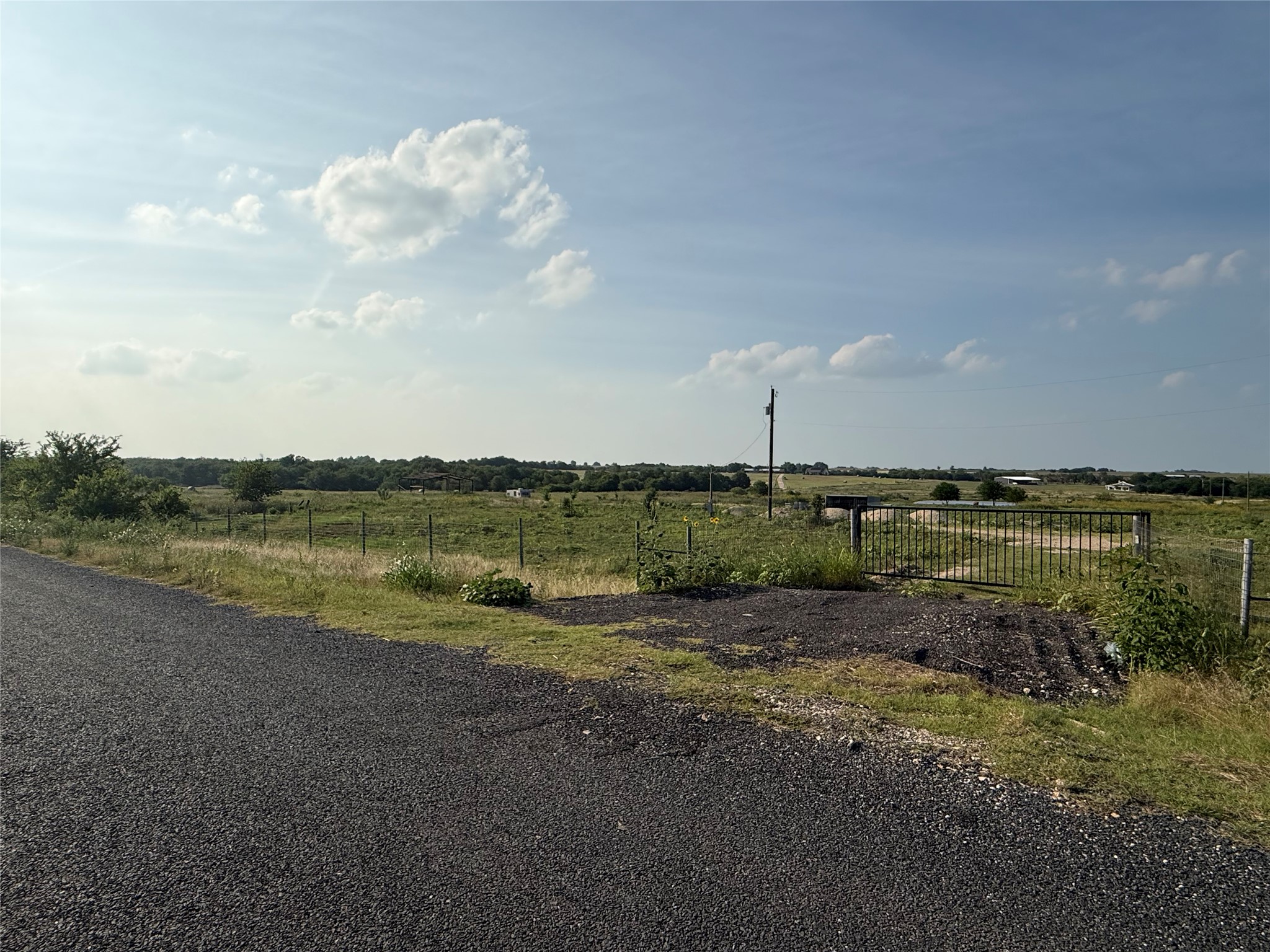 main property photo 15