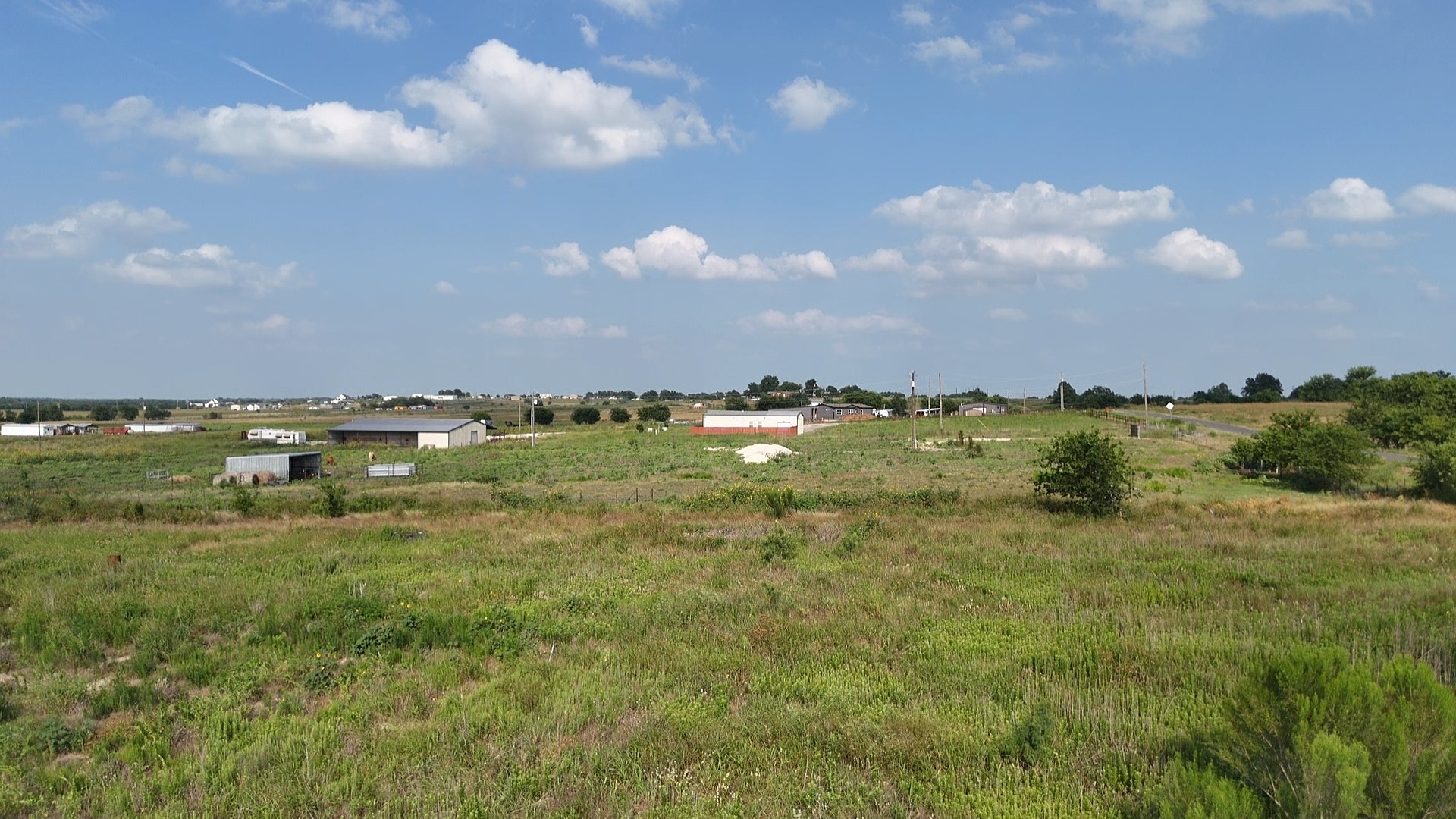 main property photo 8