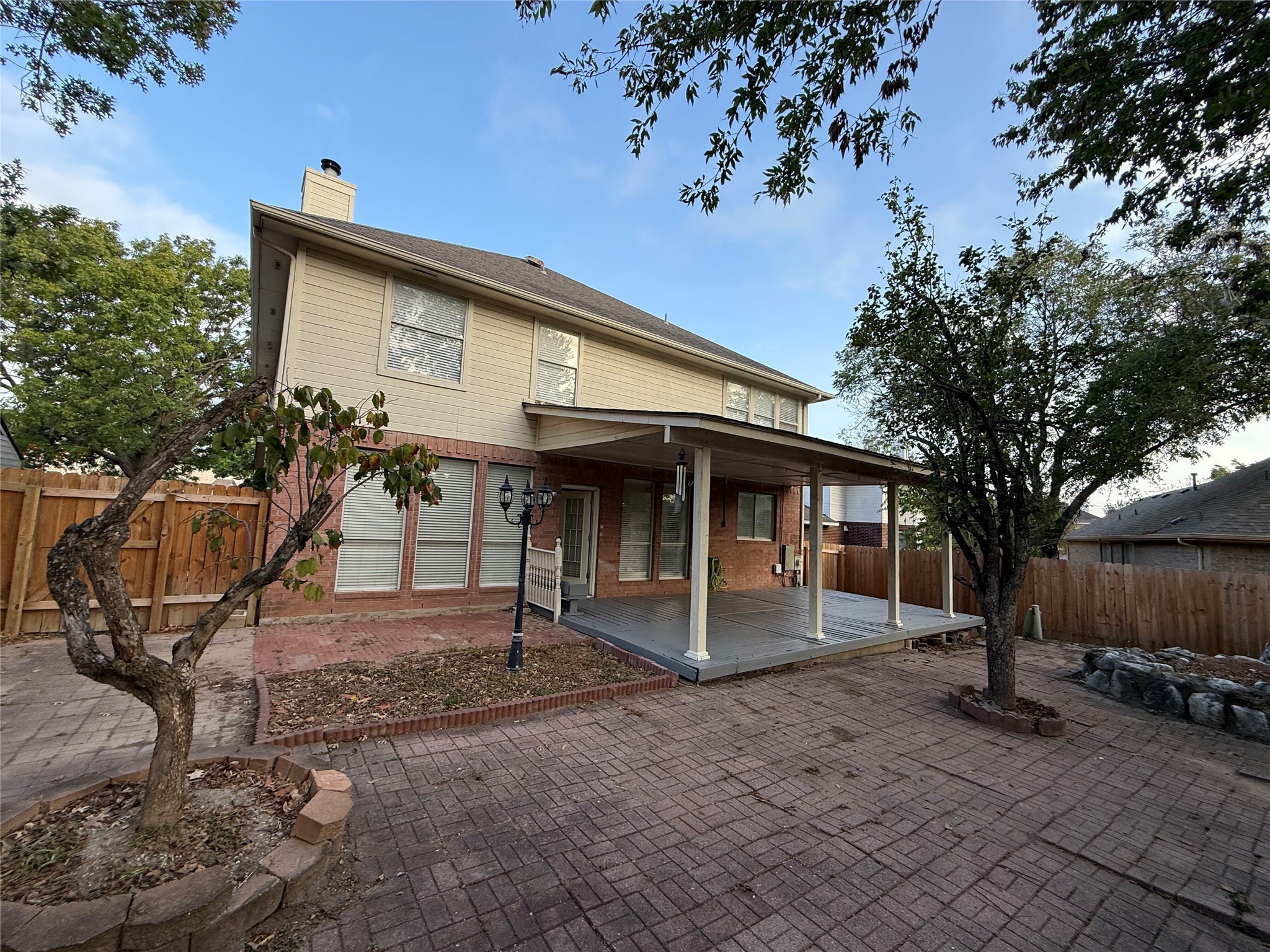 main property photo 16