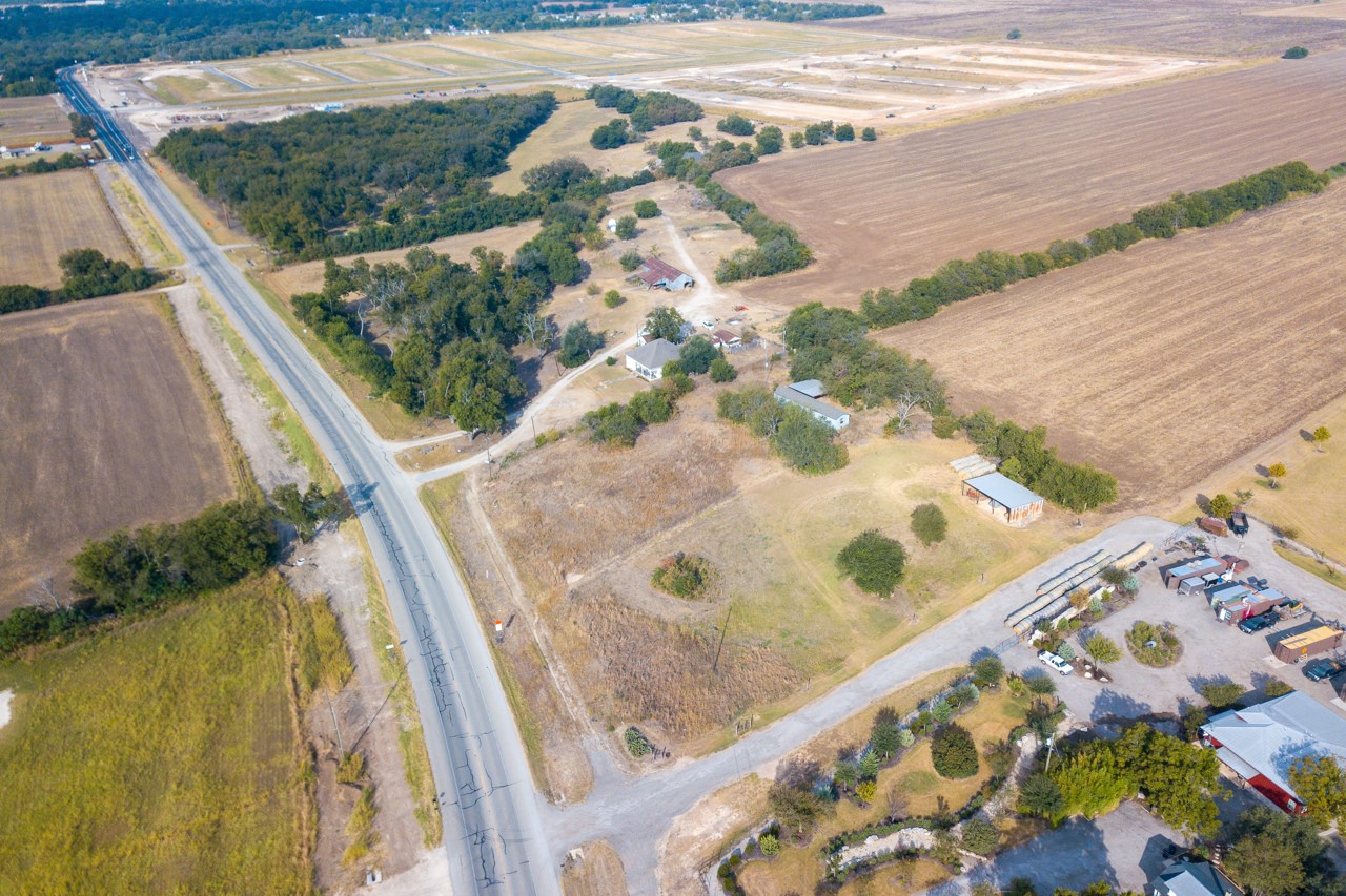 main property photo 8