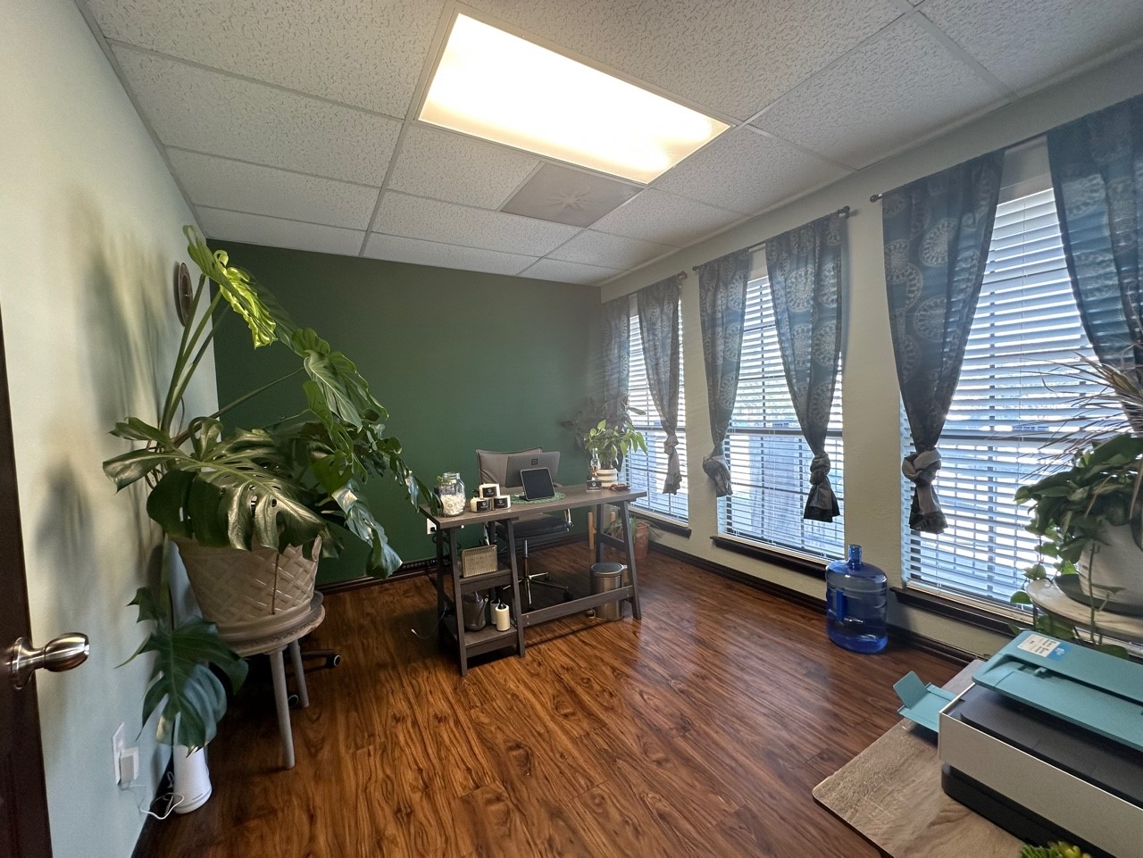 main property photo 12