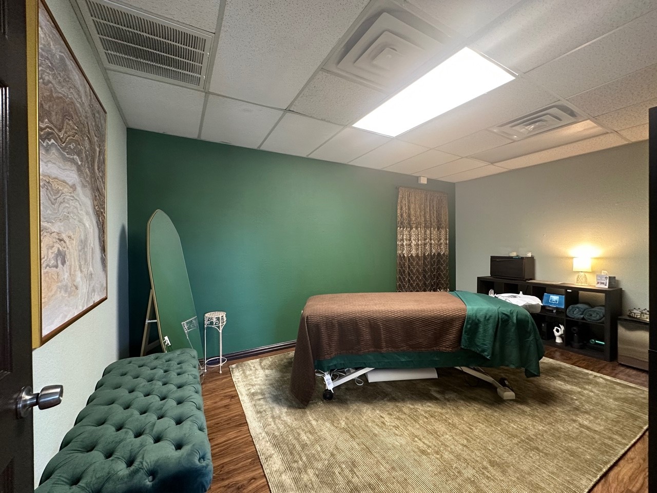 main property photo 18
