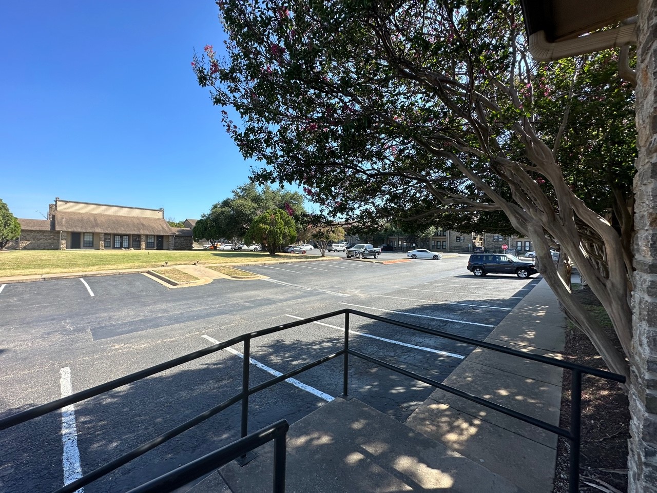 main property photo 22