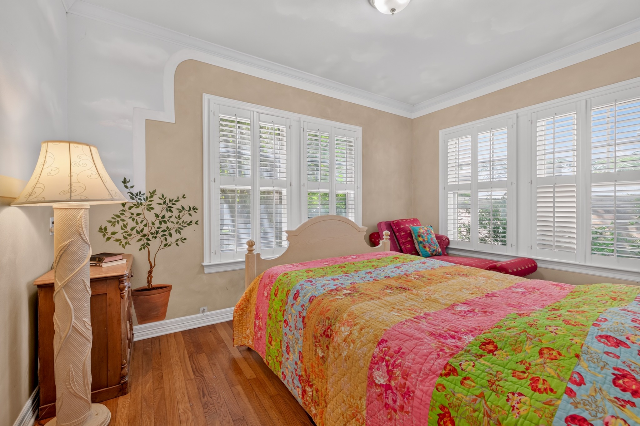 main property photo 14