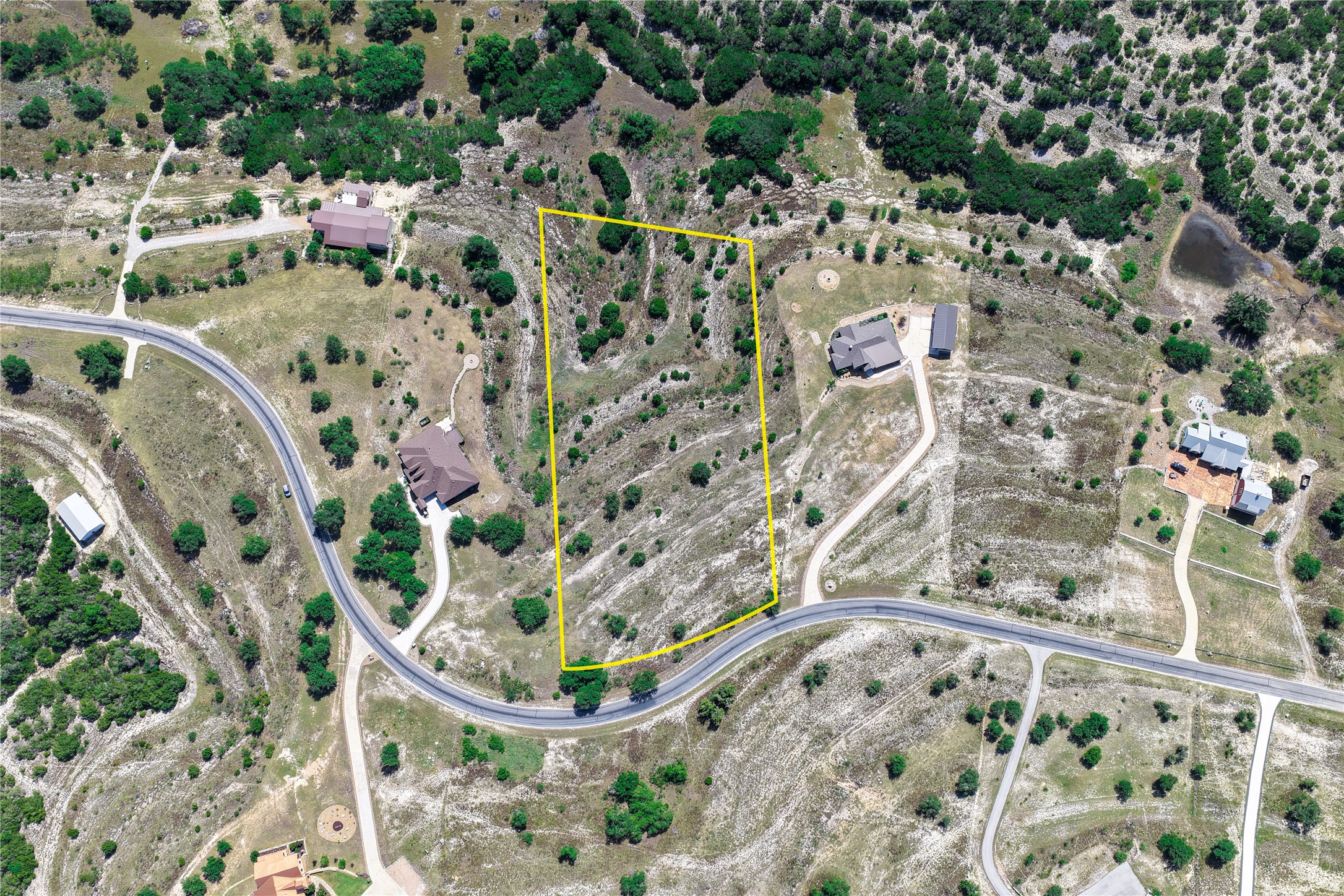 main property photo 8