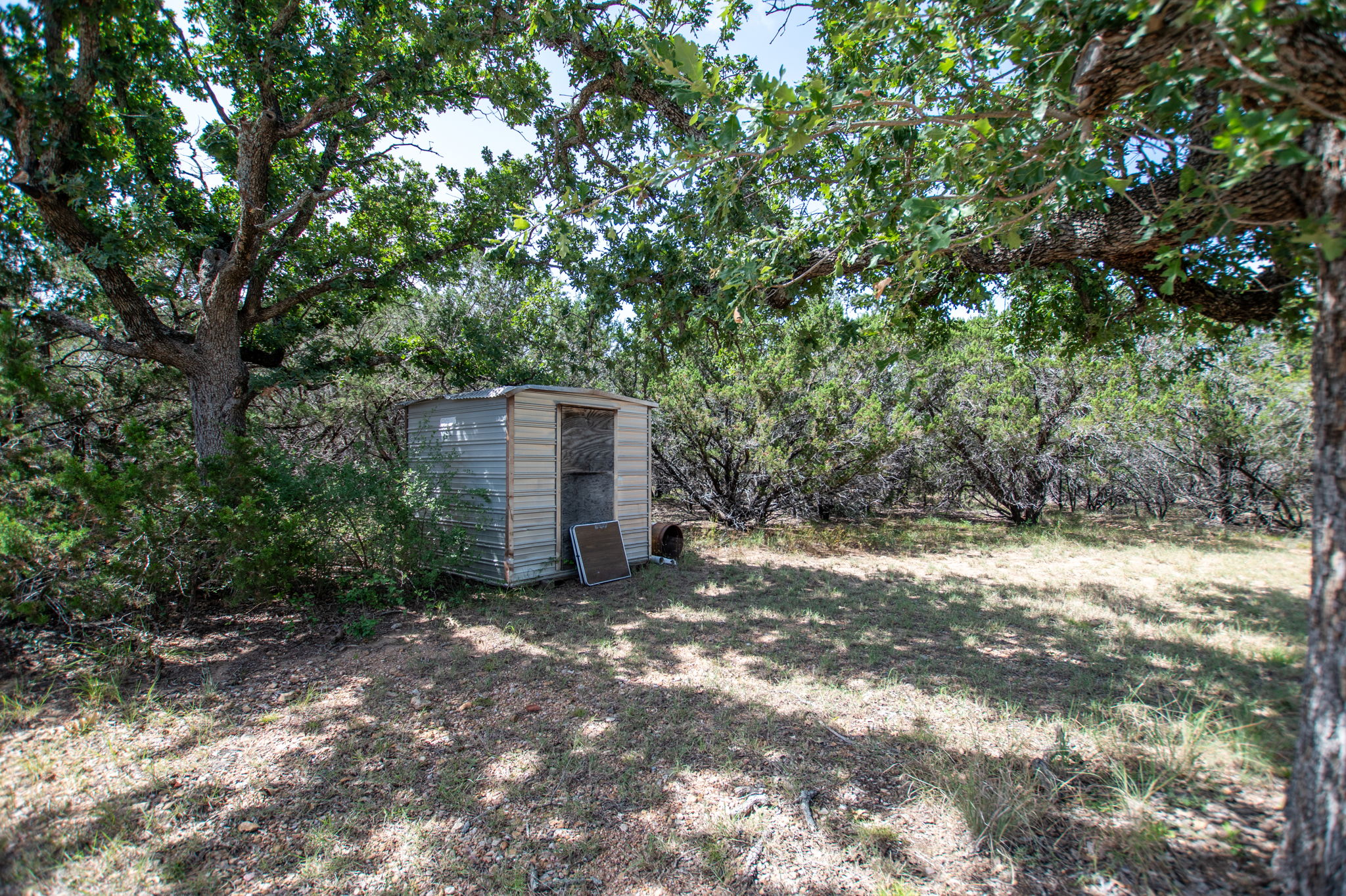 main property photo 12
