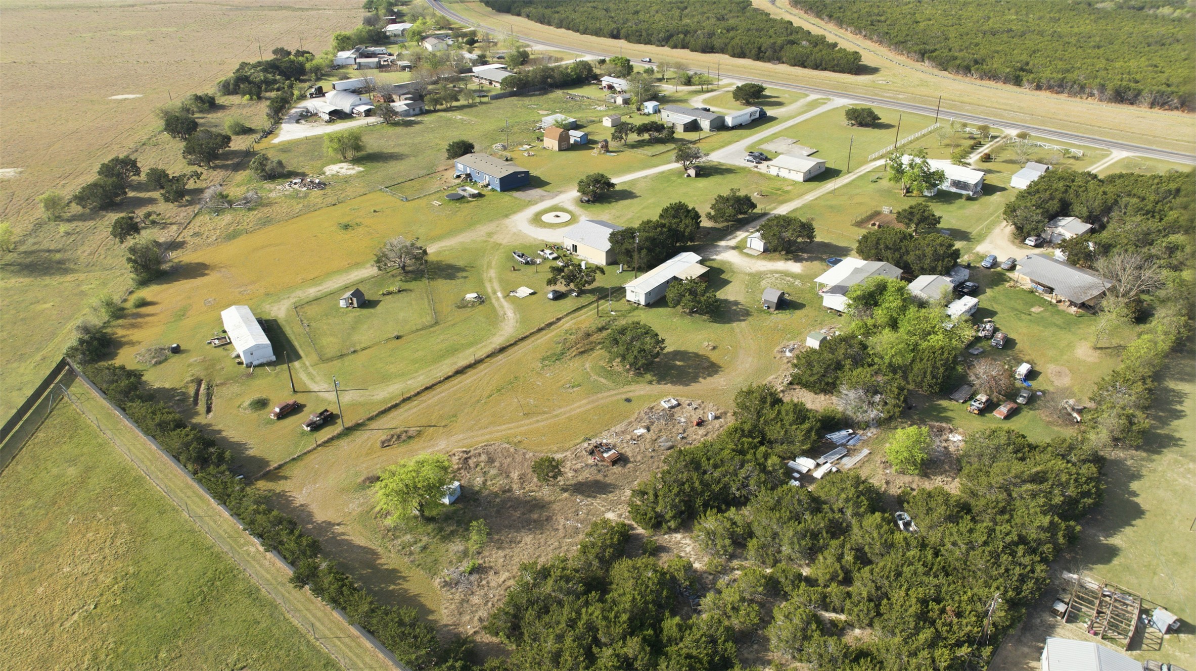 main property photo 6