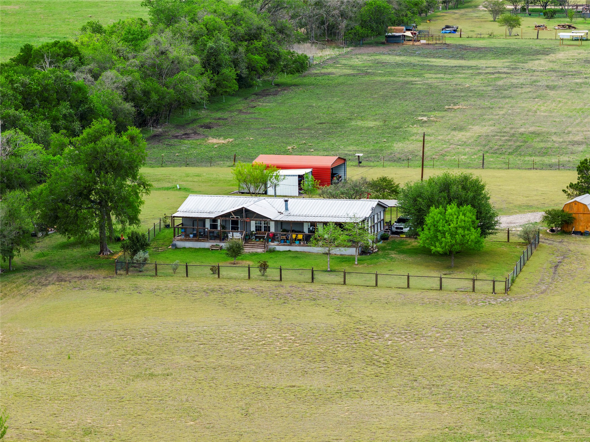 main property photo 27