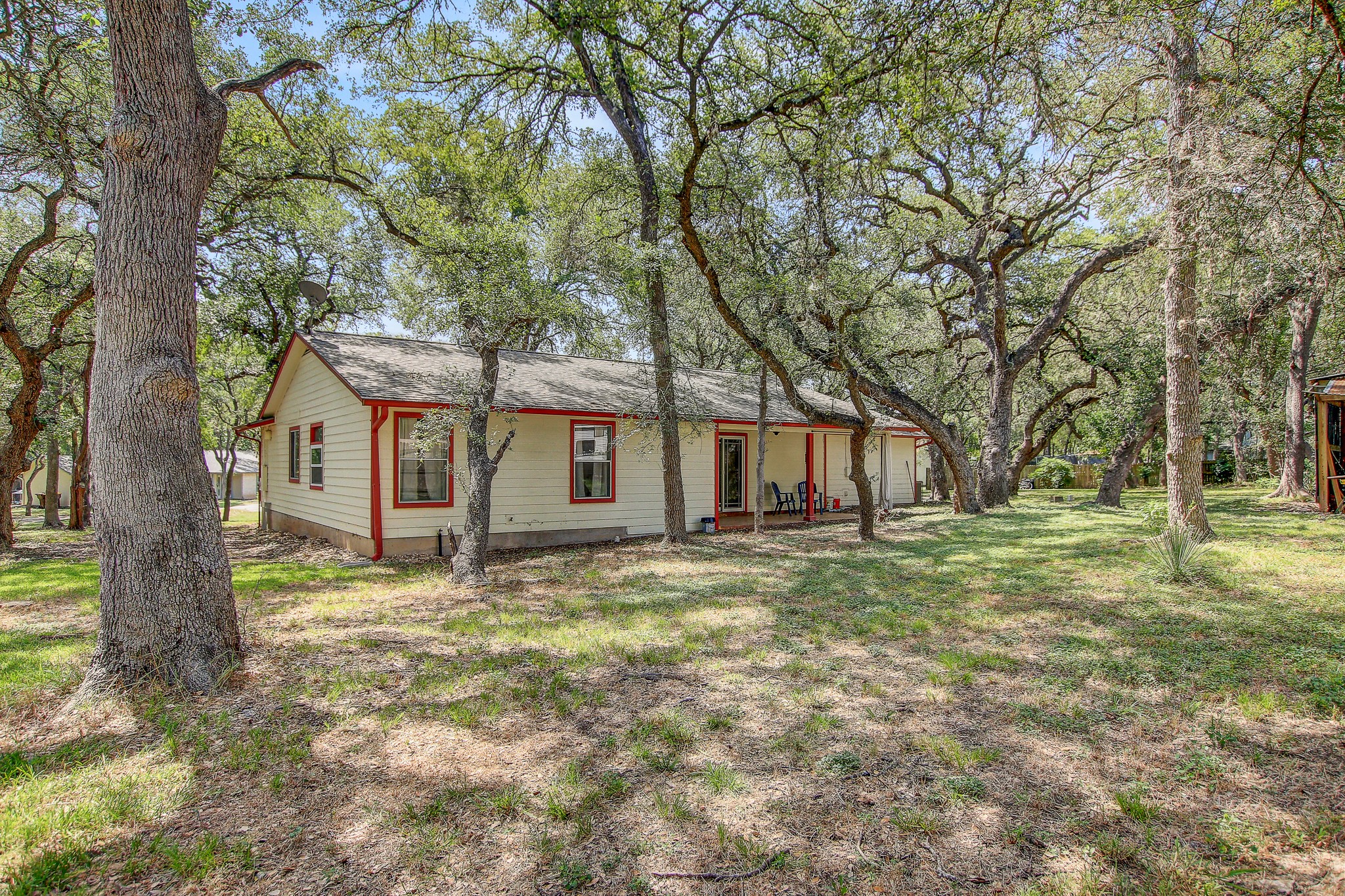 main property photo 34