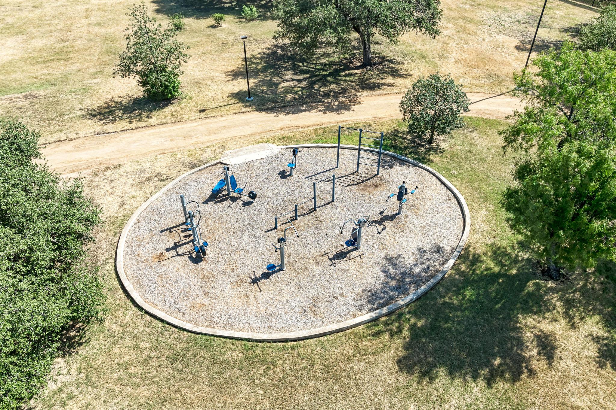 main property photo 39