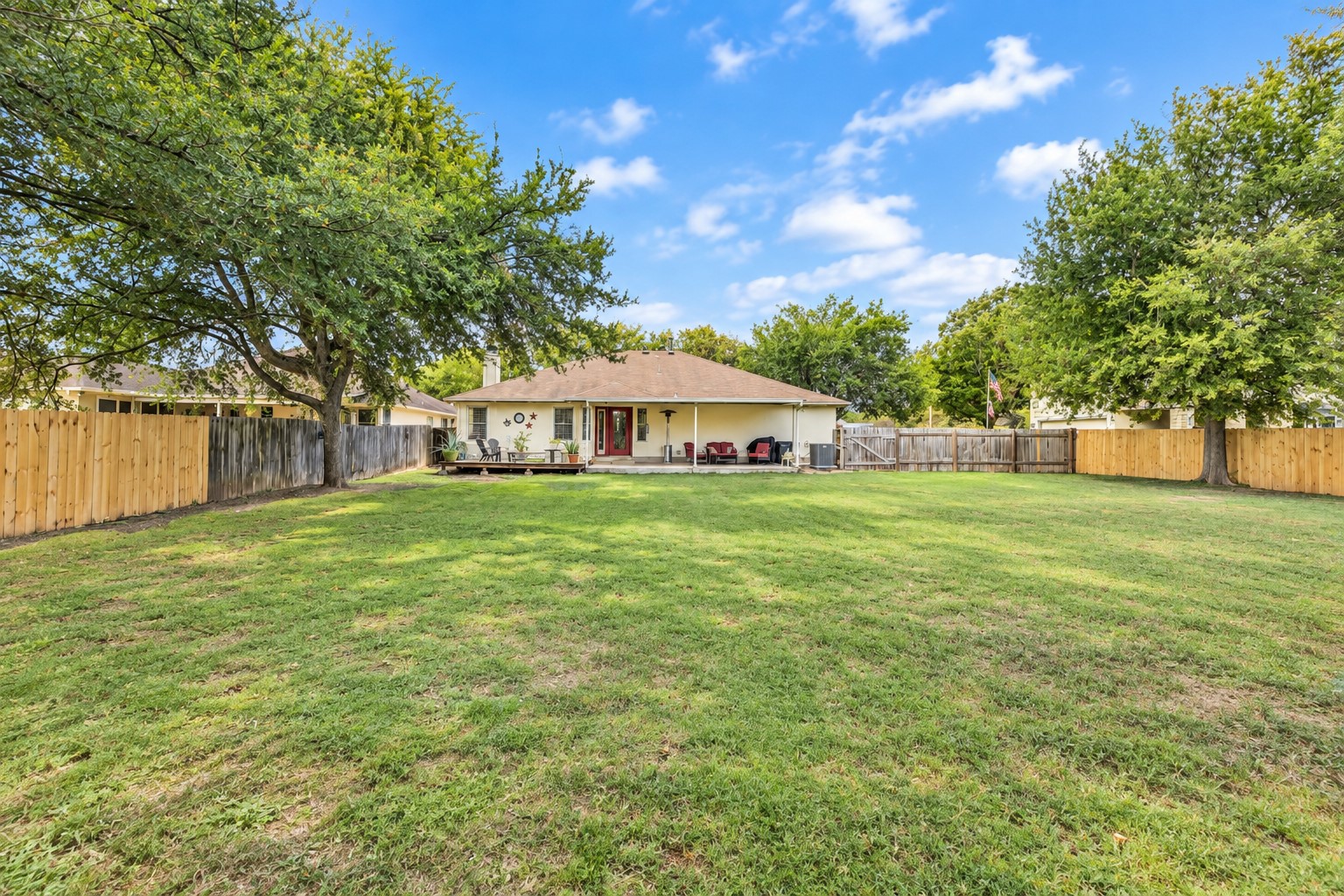 main property photo 29