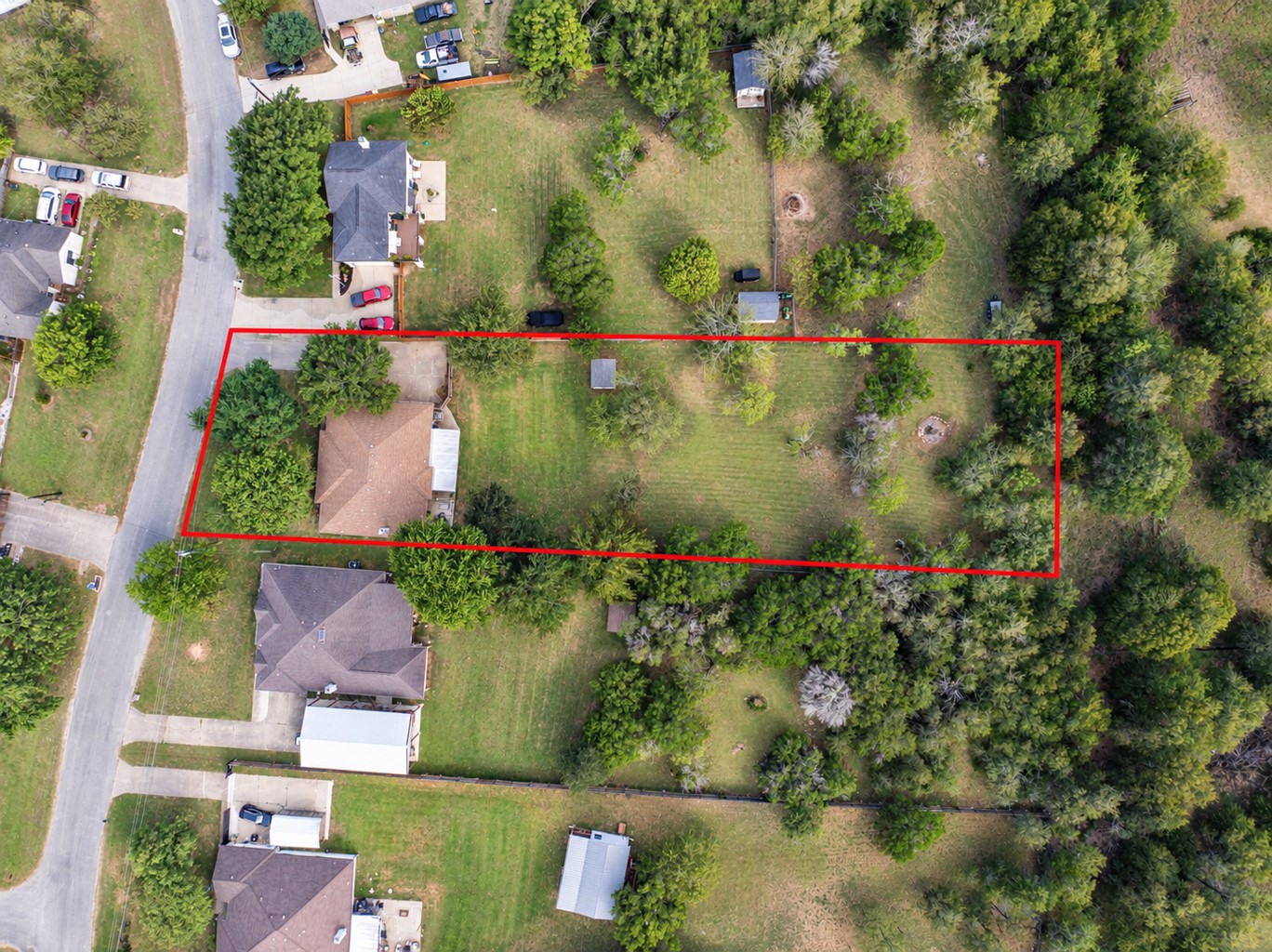 main property photo 37