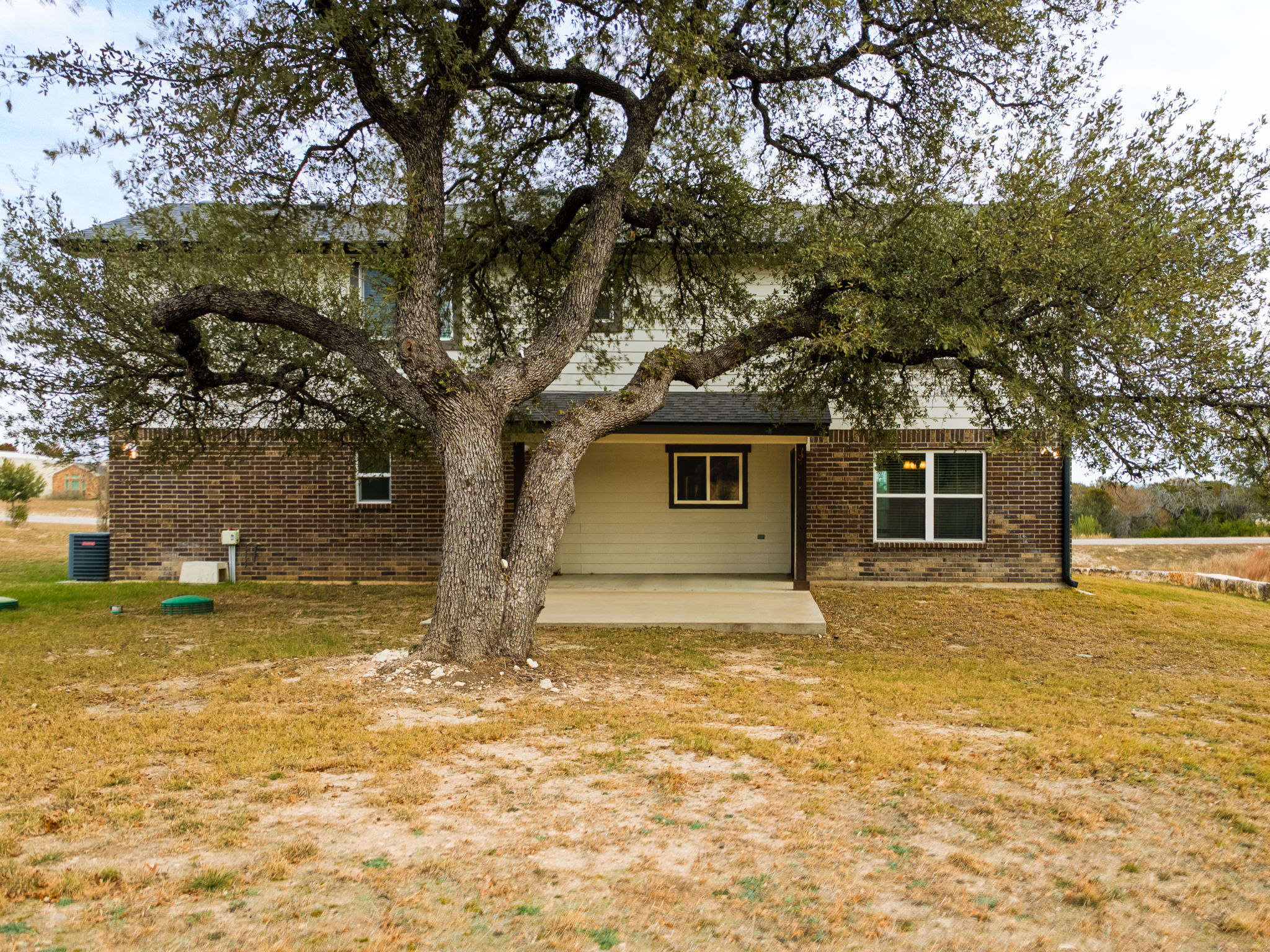 main property photo 26