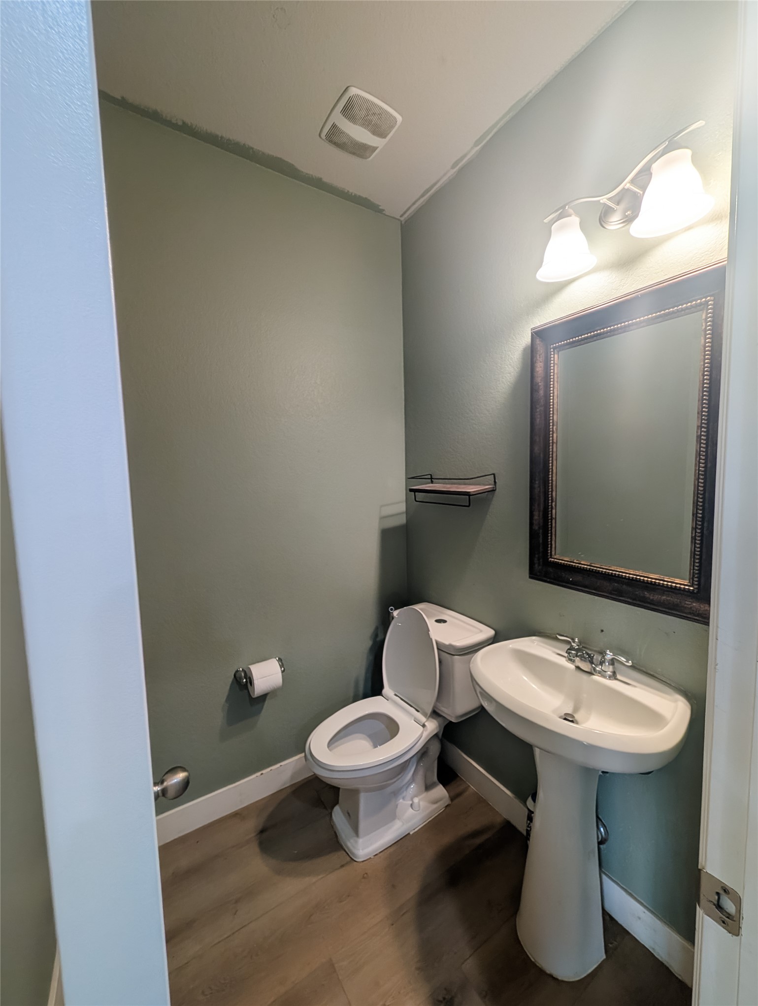 main property photo 8