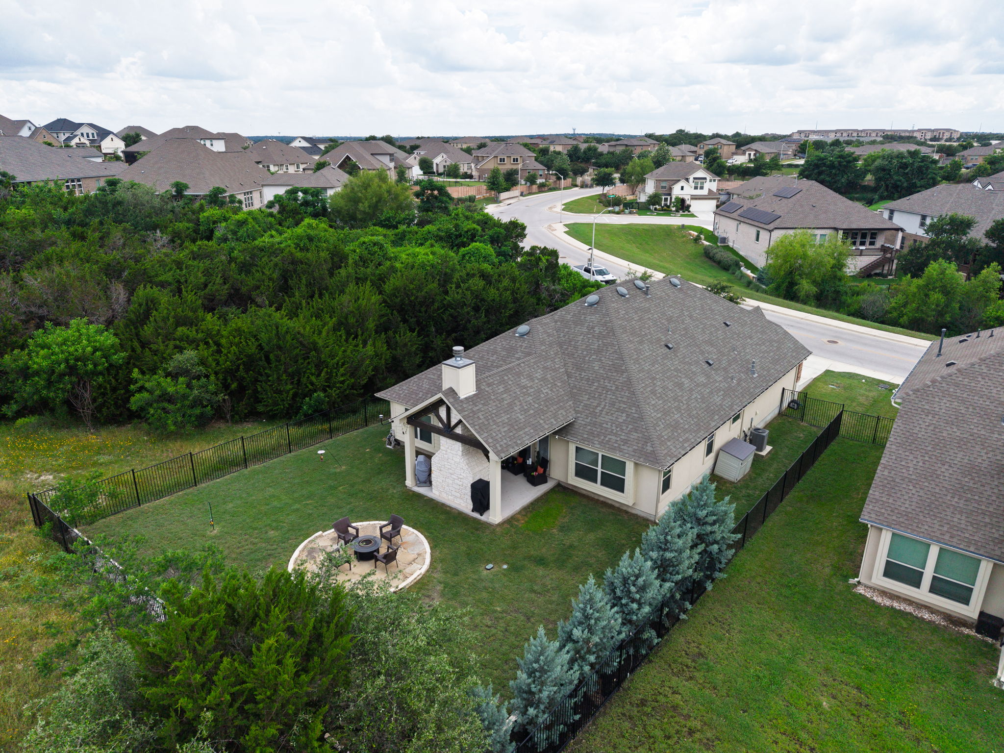 main property photo 29