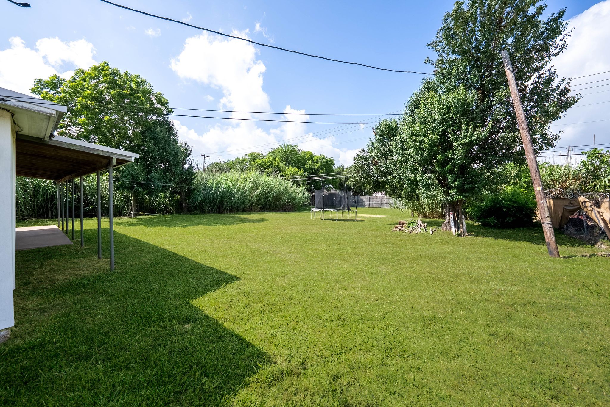 main property photo 13