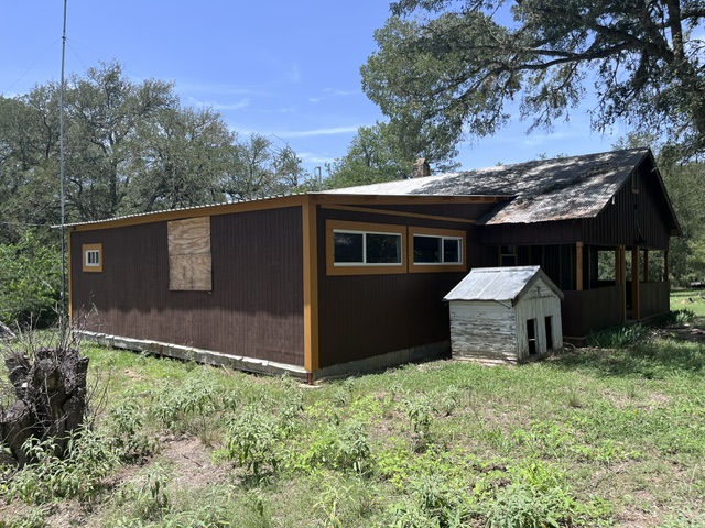 main property photo 17