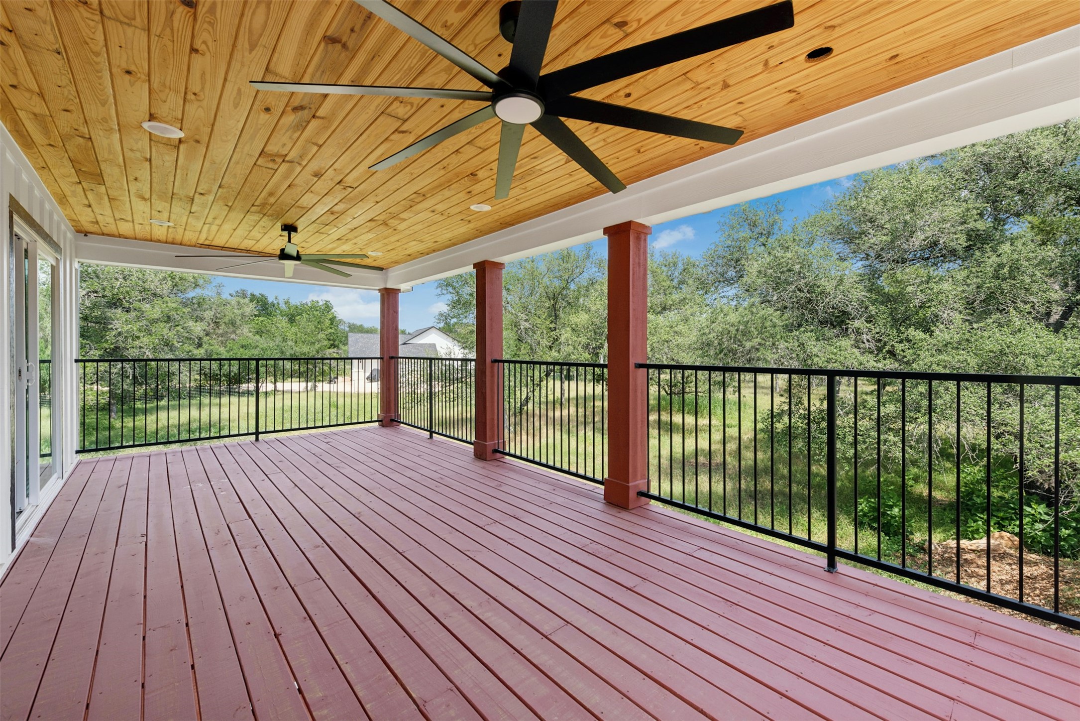 main property photo 21