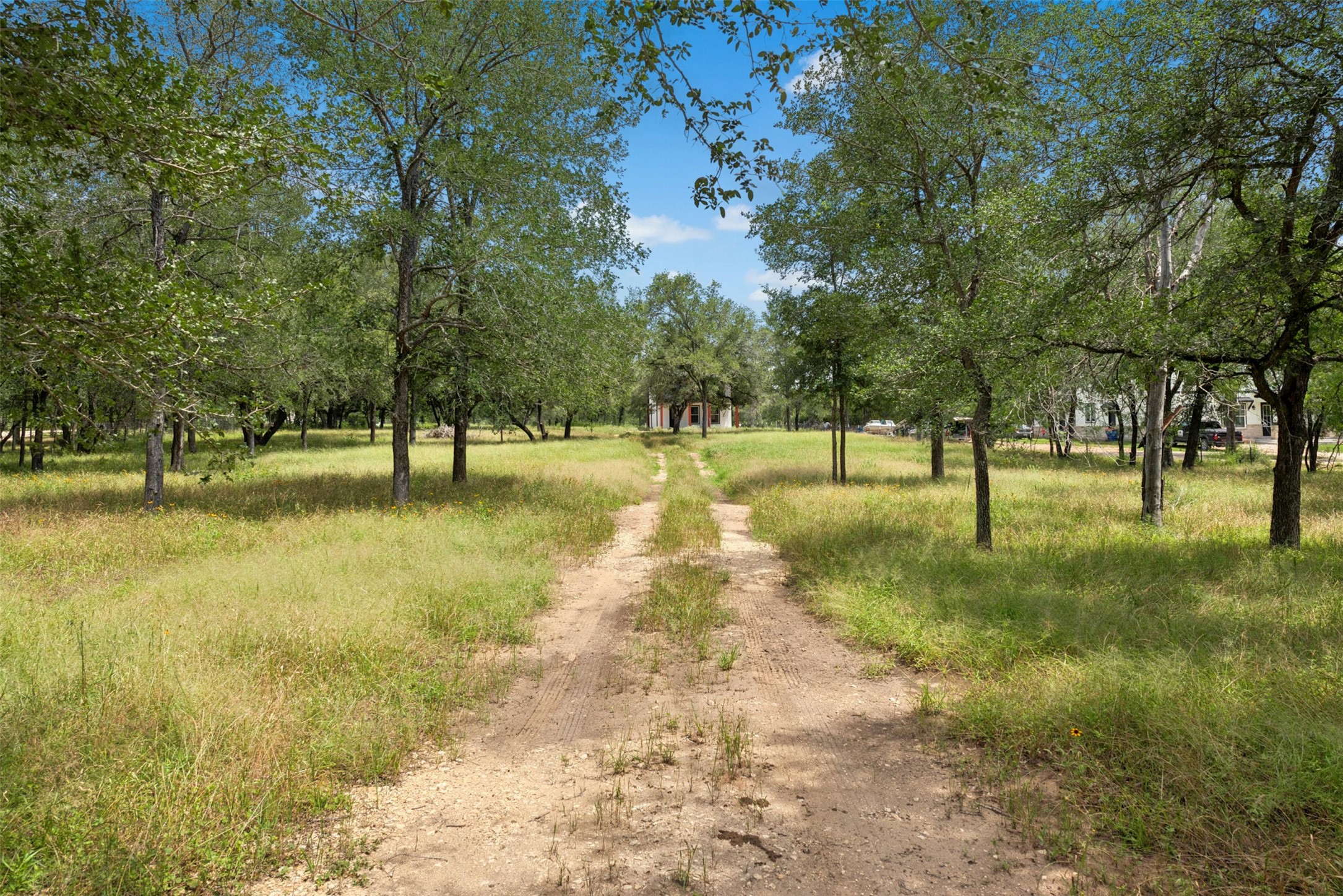 main property photo 24