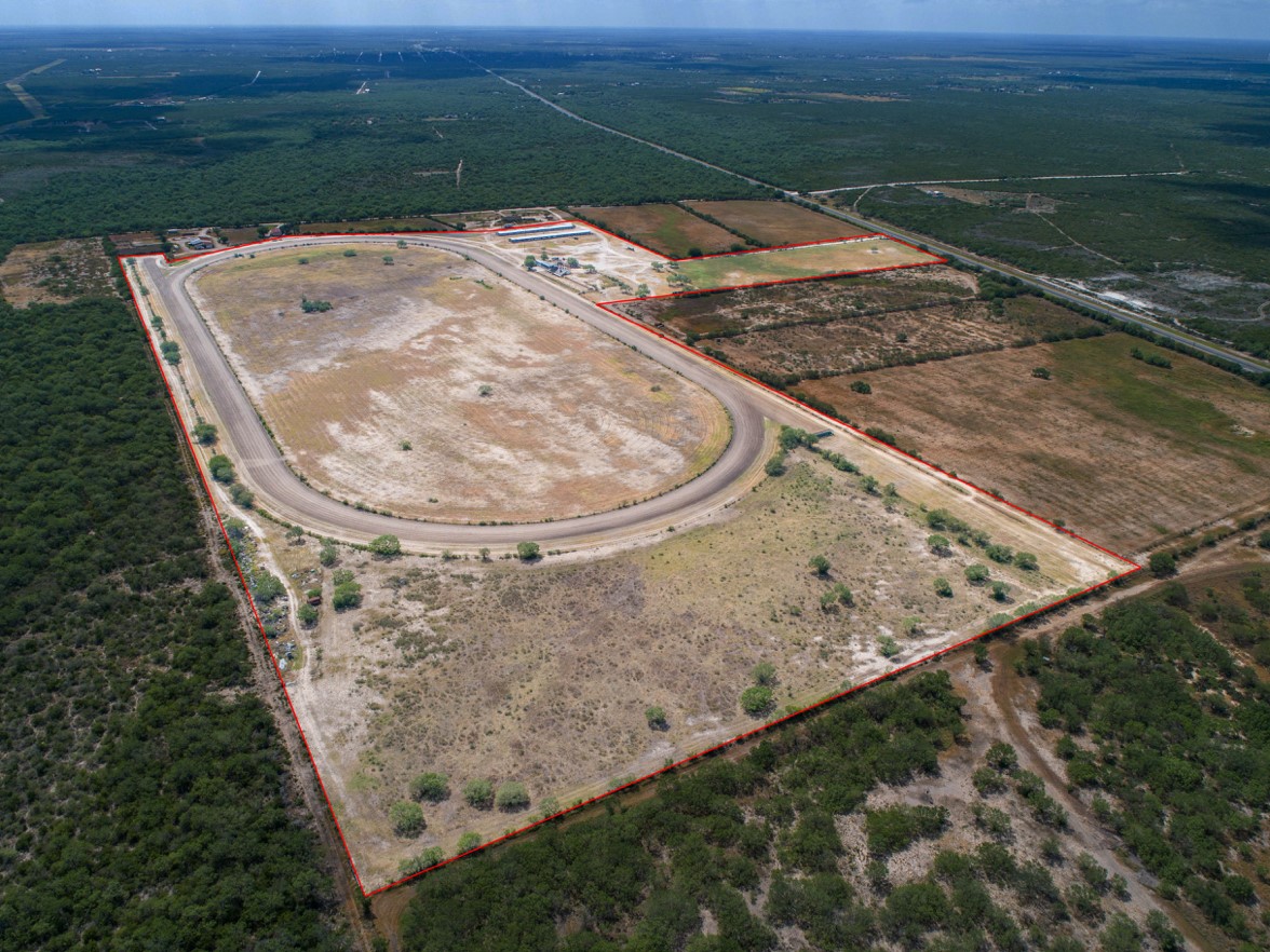 main property photo 2