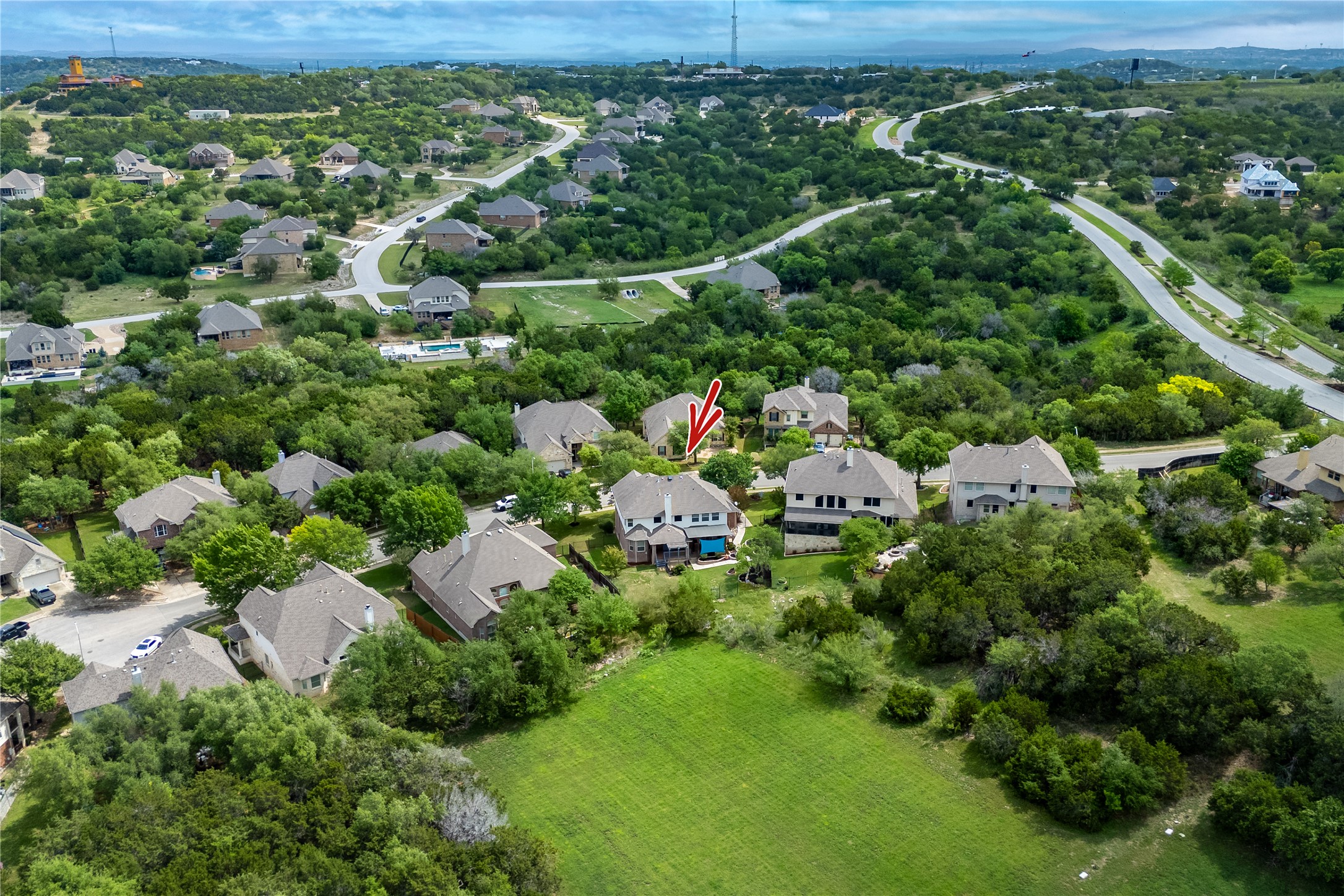 main property photo 28