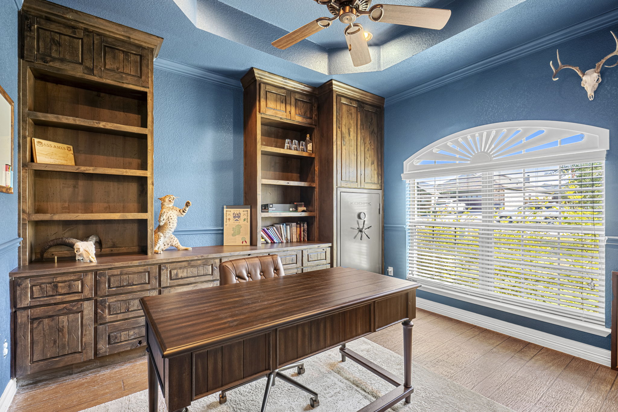 main property photo 10