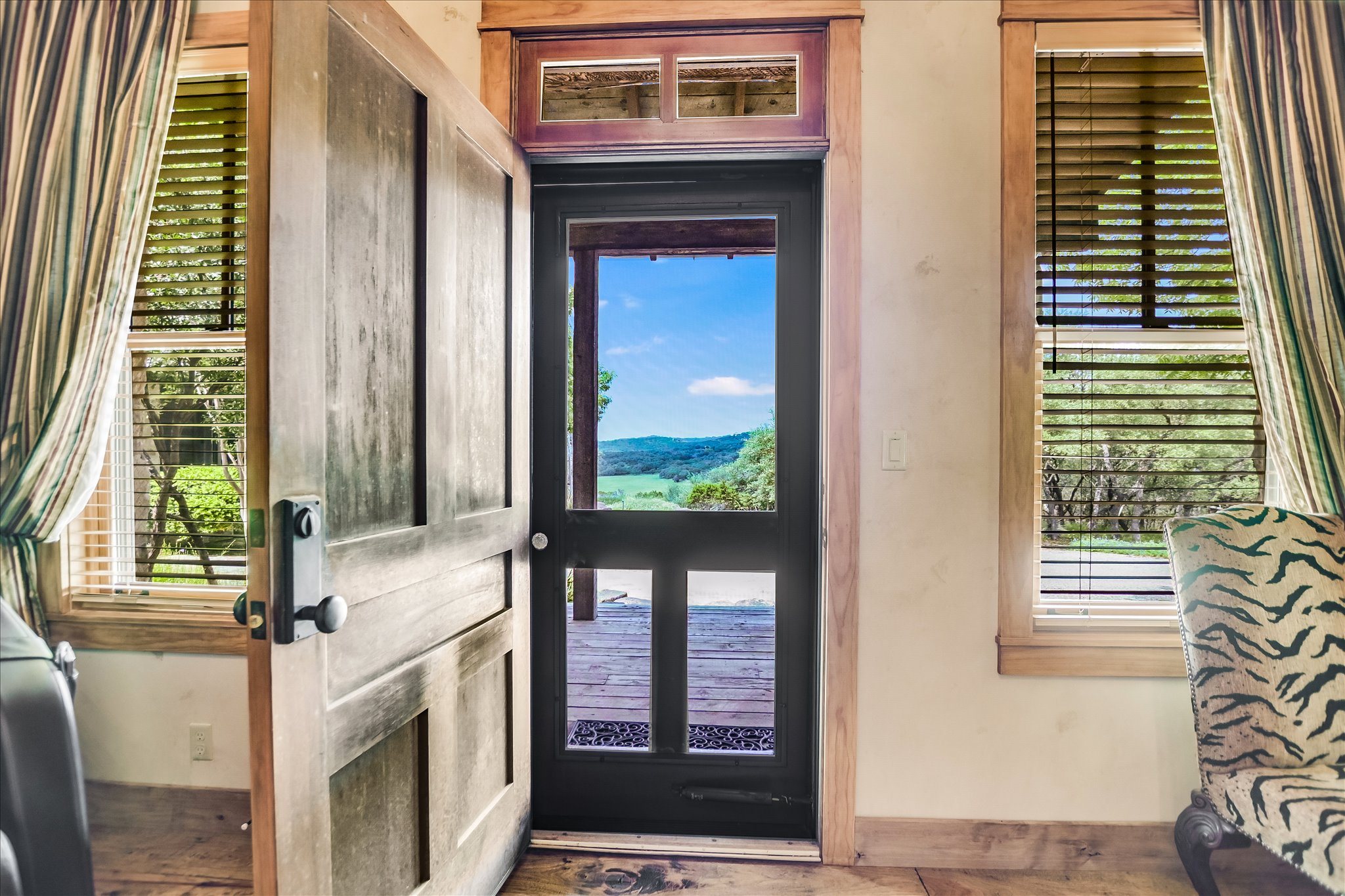 main property photo 17