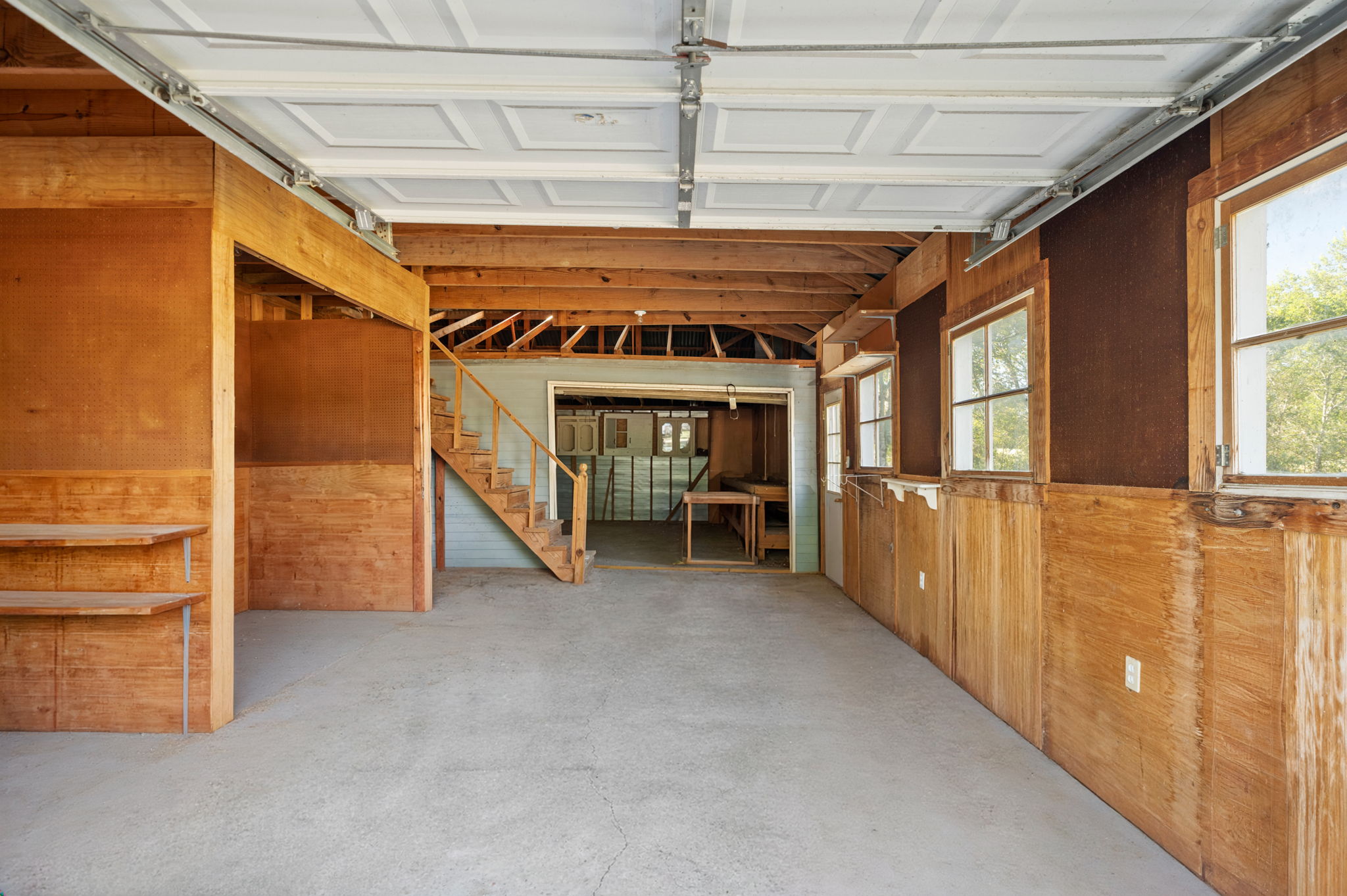 main property photo 36