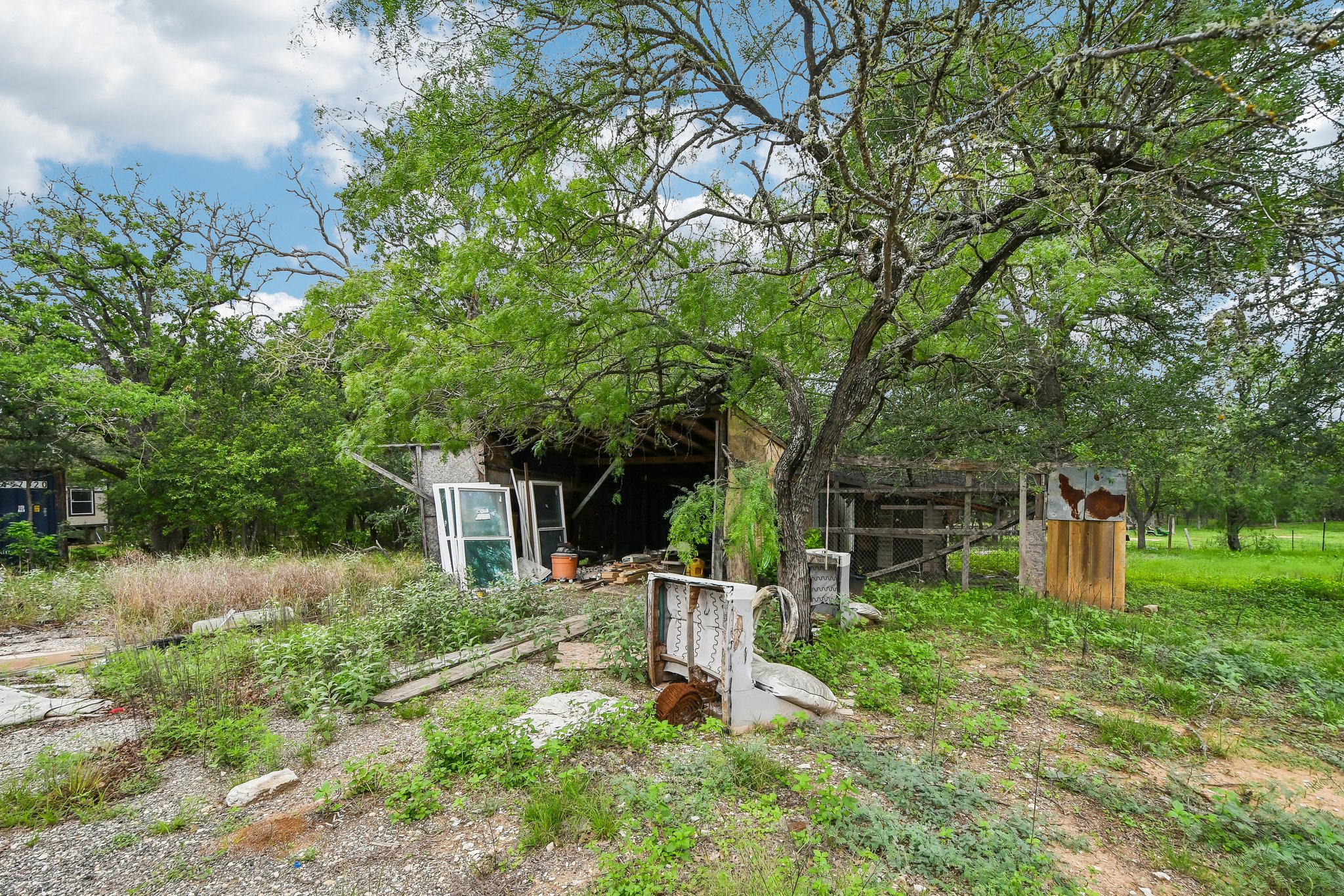 main property photo 24