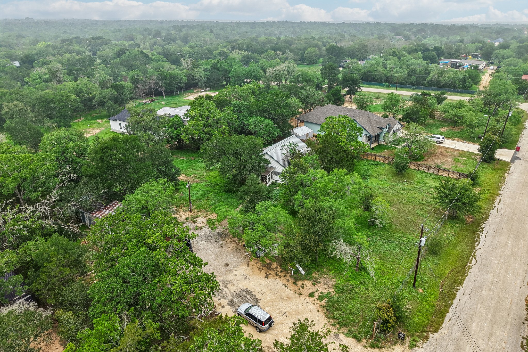 main property photo 27