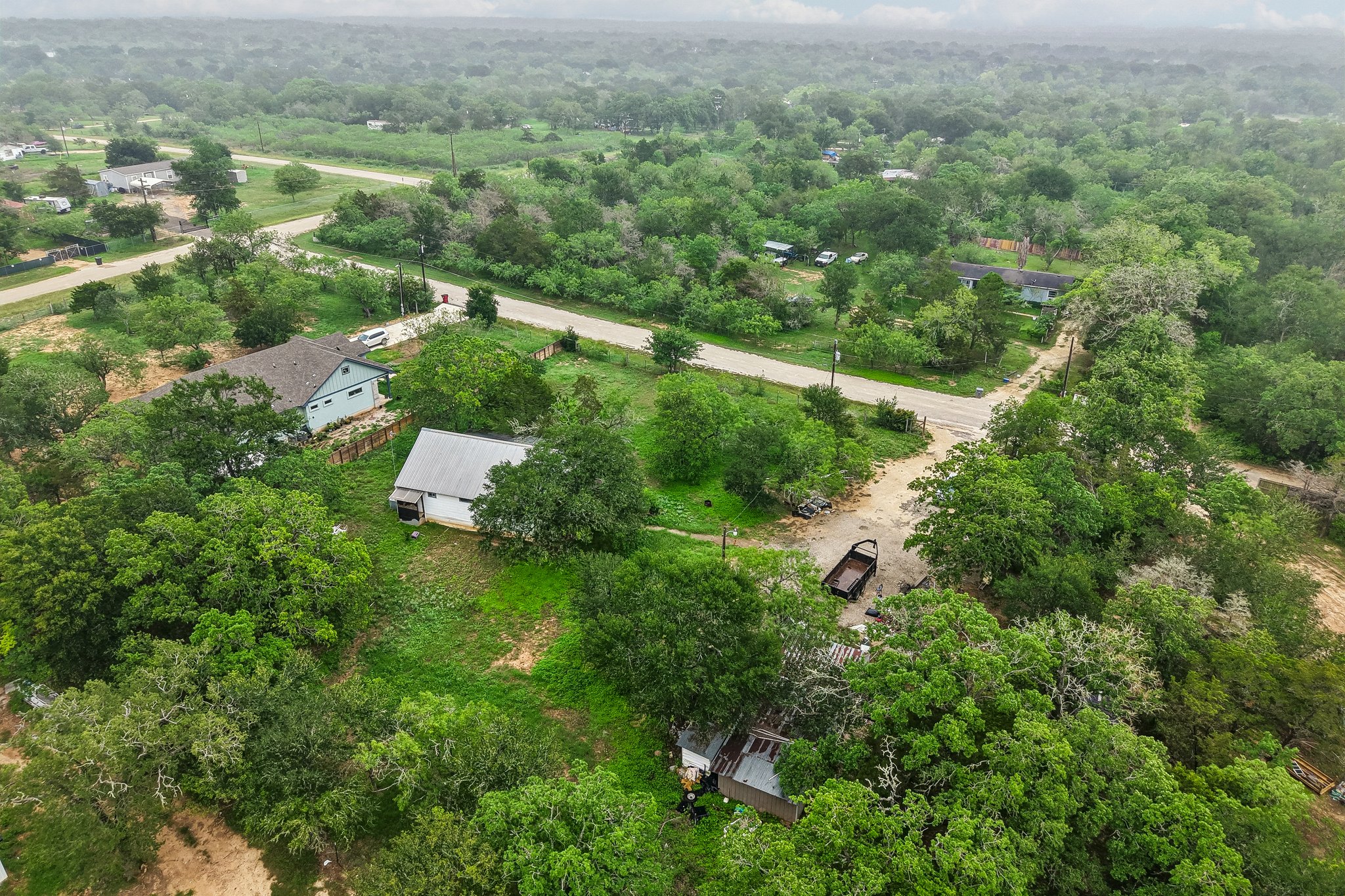 main property photo 33