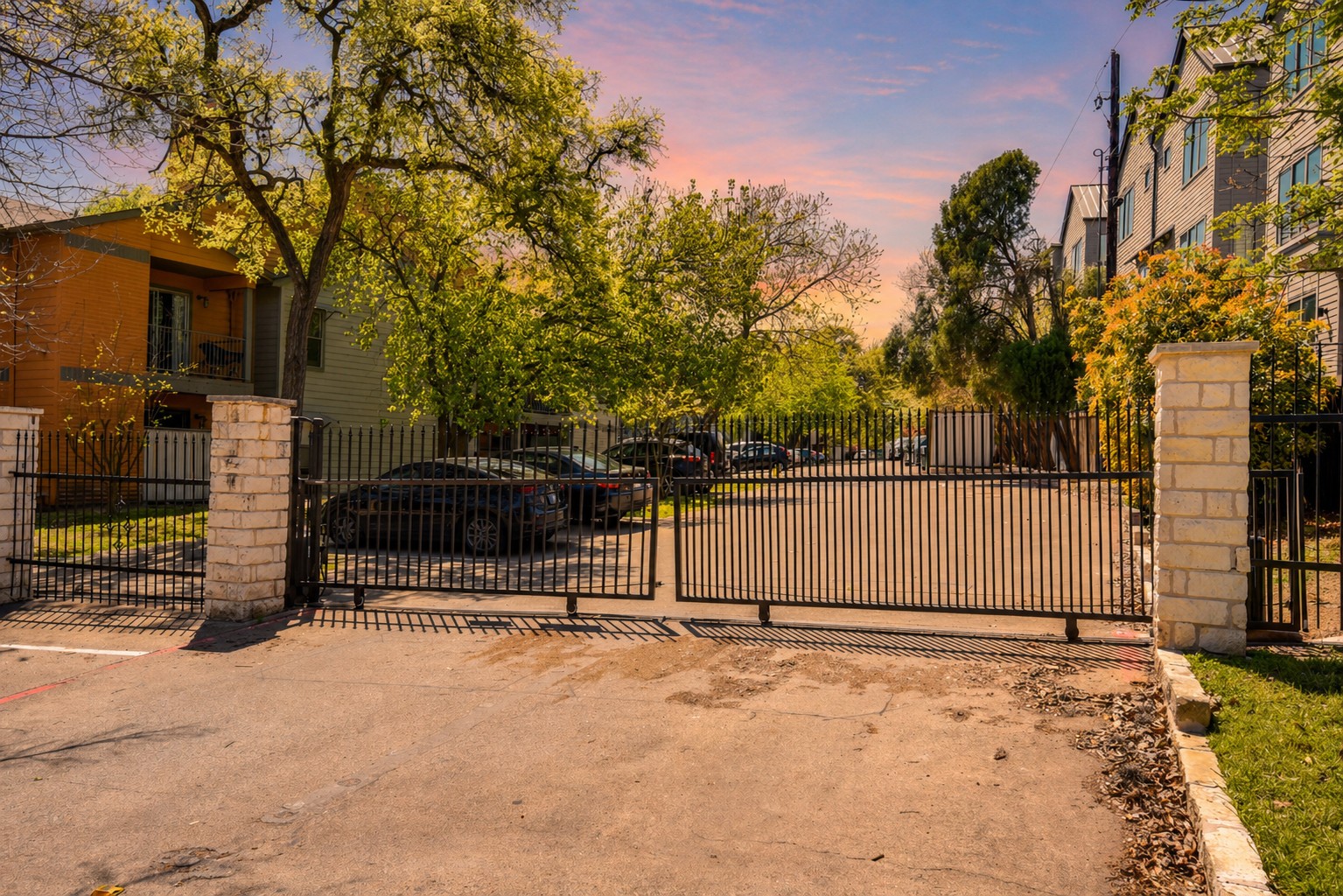 main property photo 16
