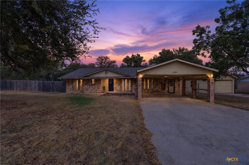 main property photo 2
