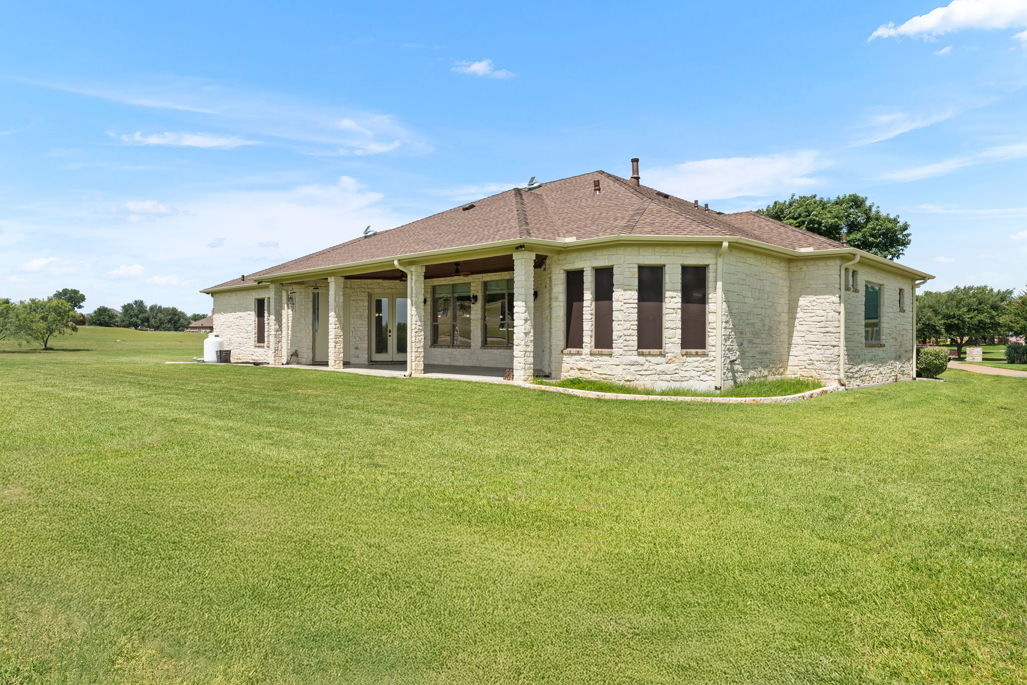 main property photo 36