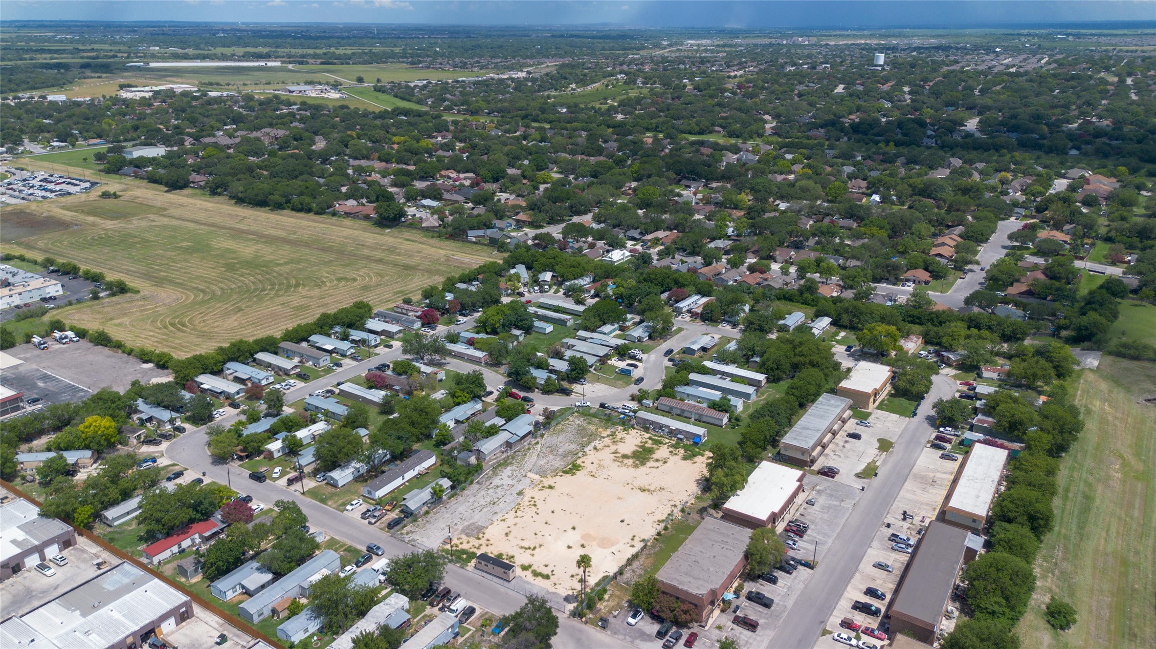 main property photo 16