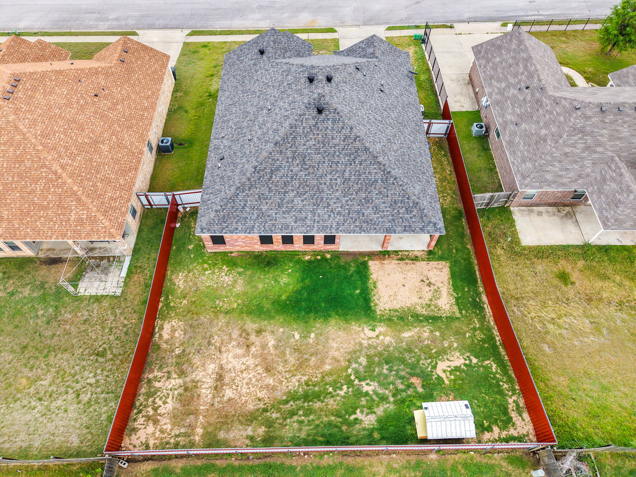 main property photo 38