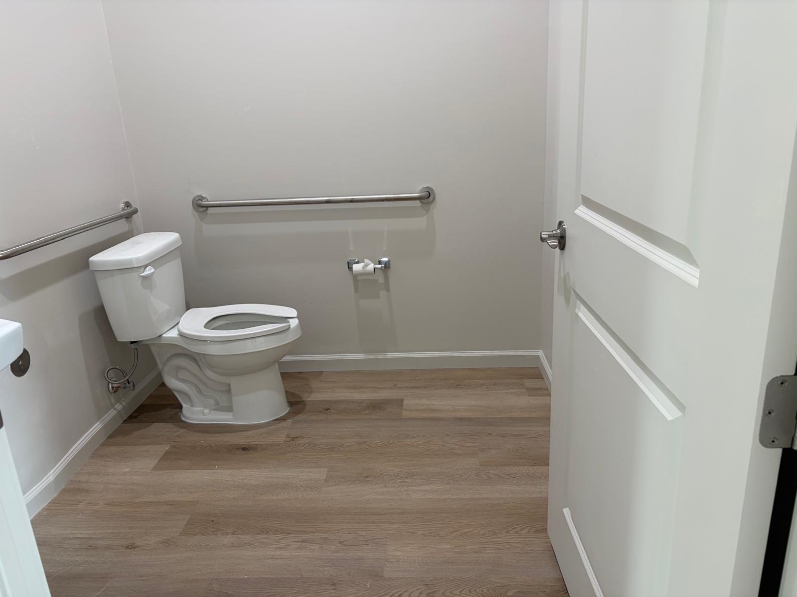 main property photo 23