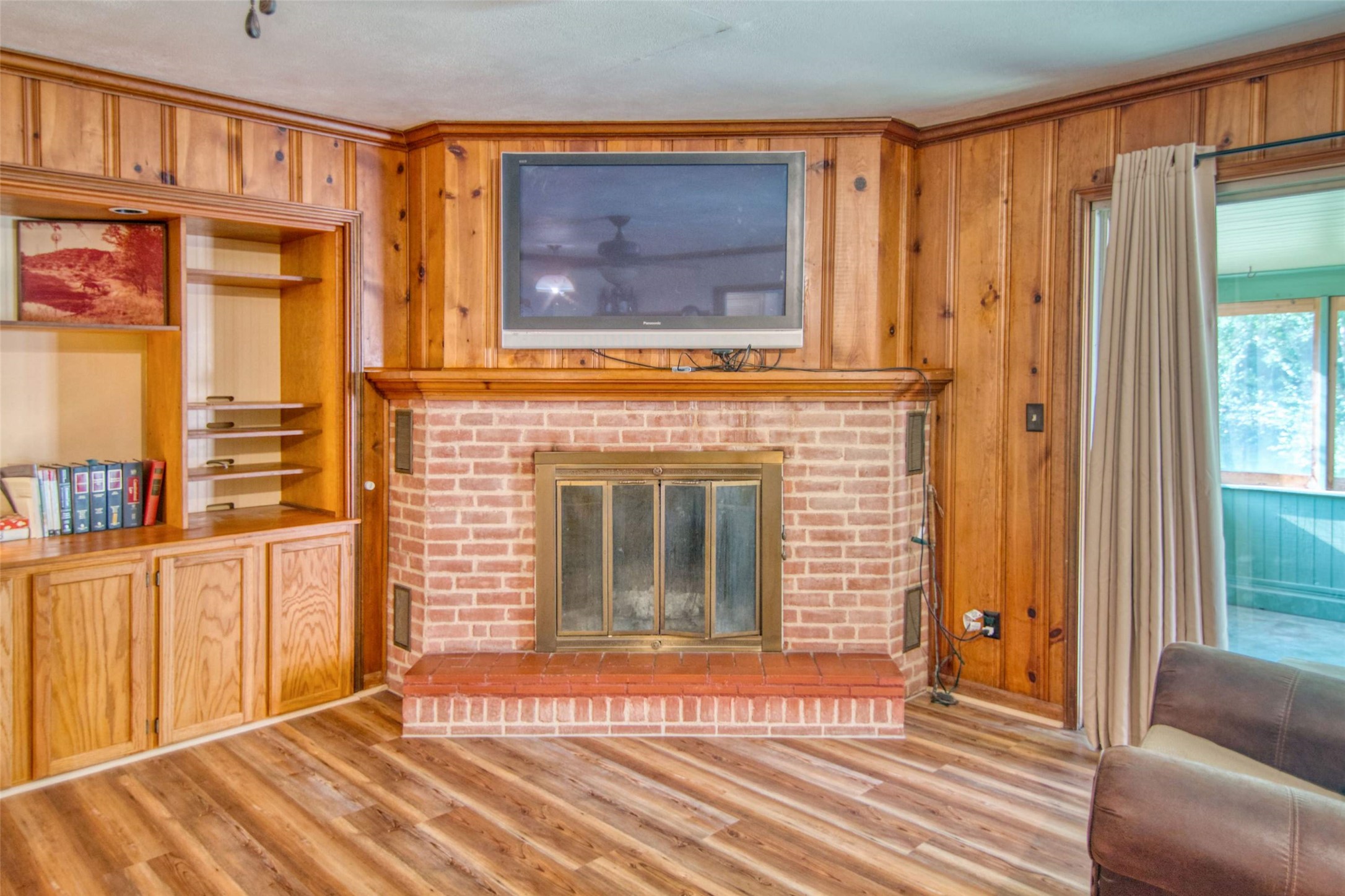 main property photo 13