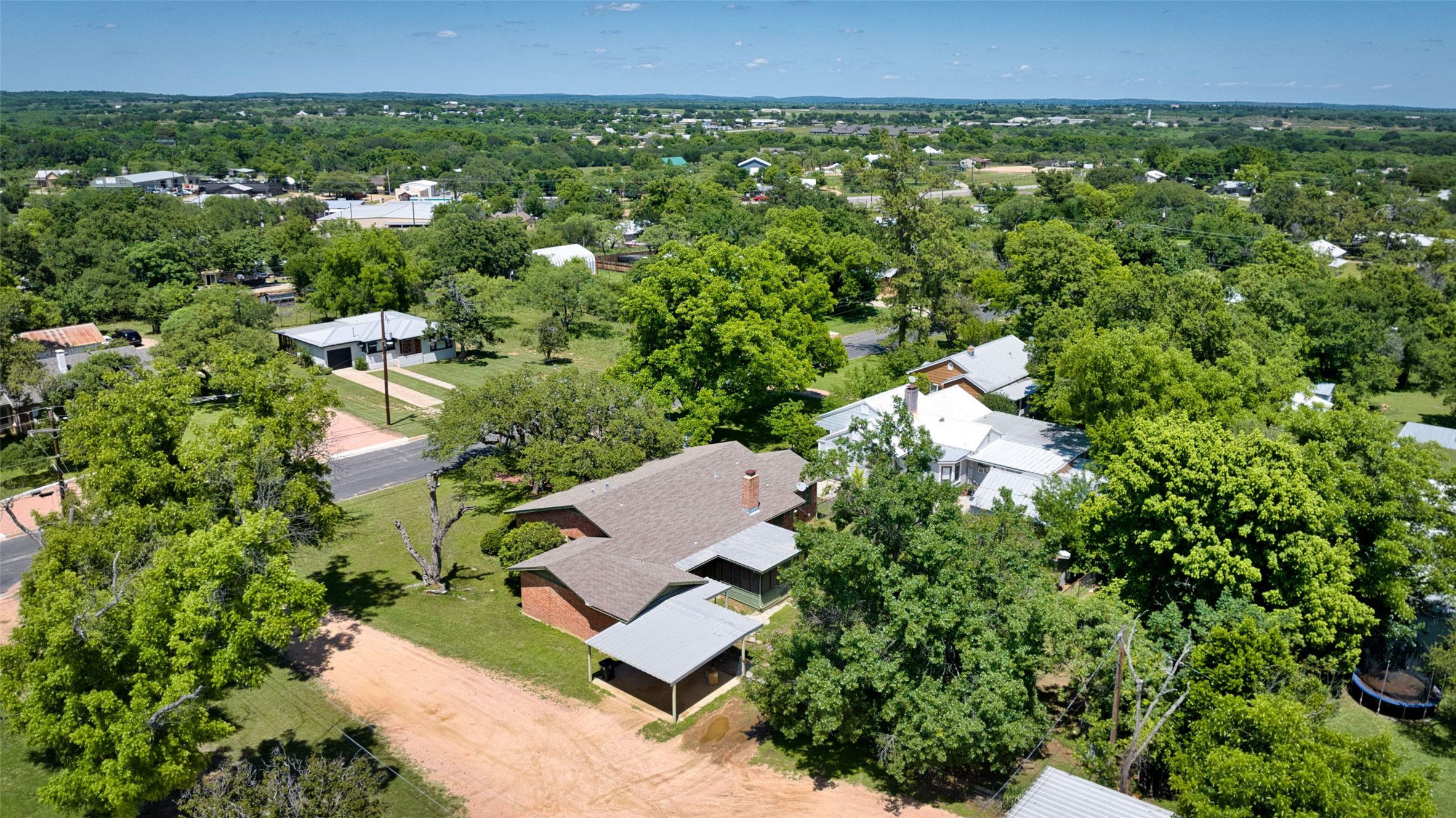 main property photo 7