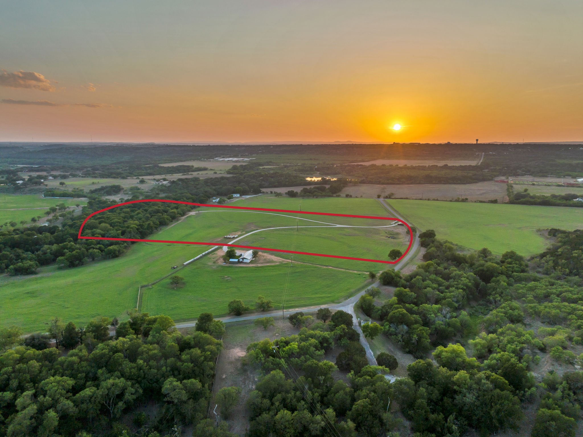 main property photo 35