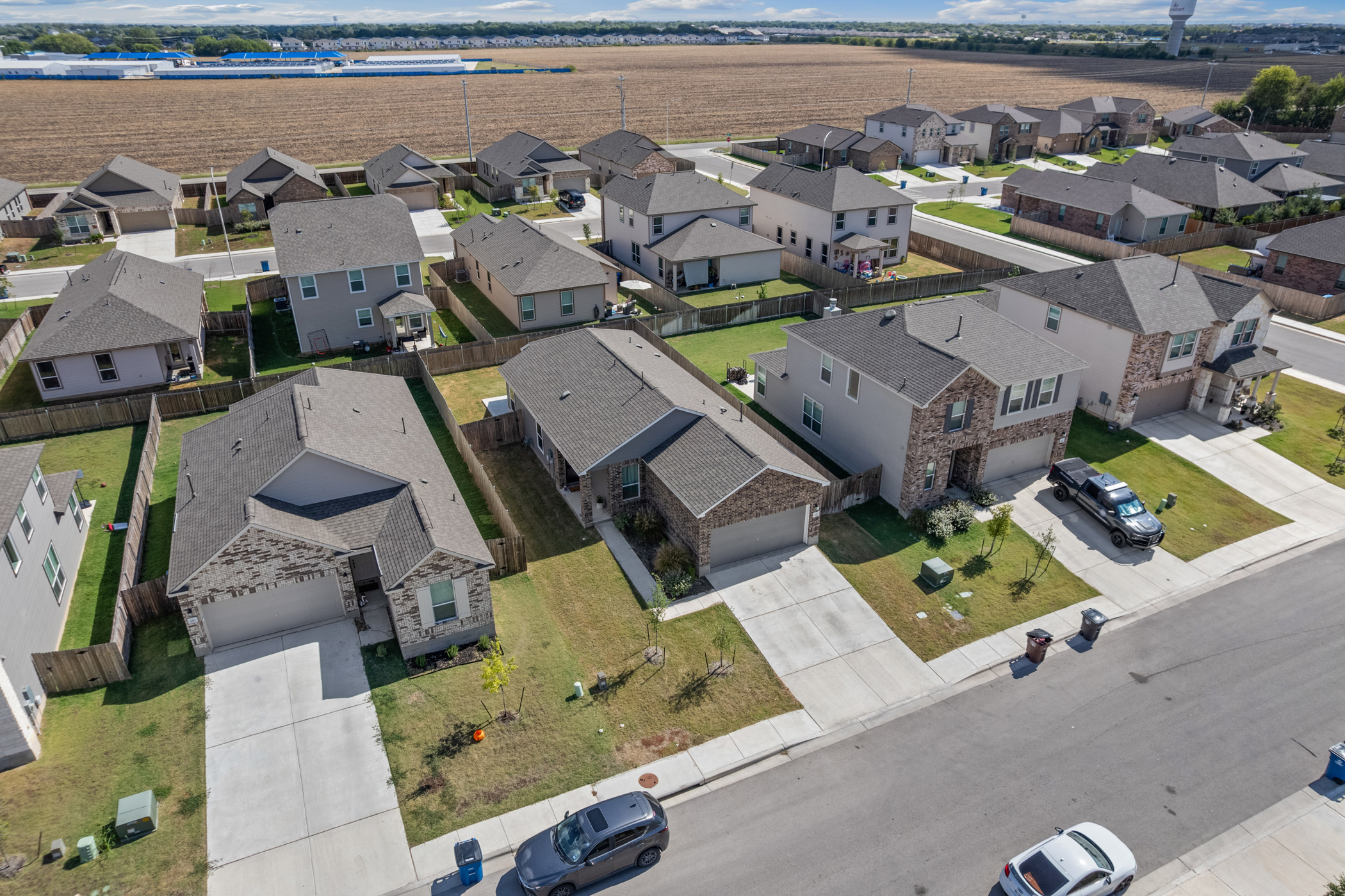 main property photo 26