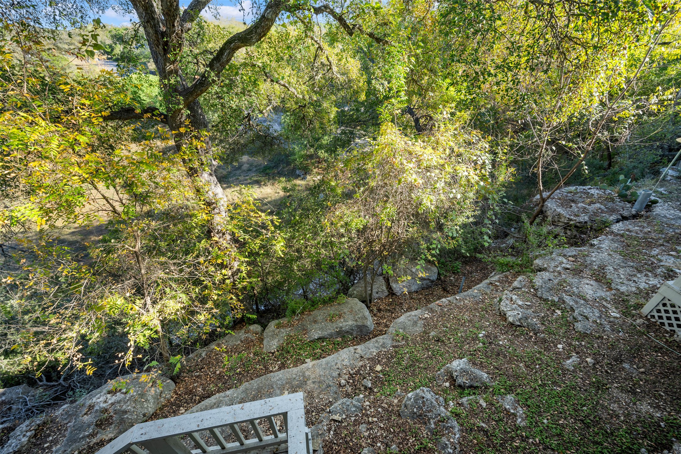 main property photo 24