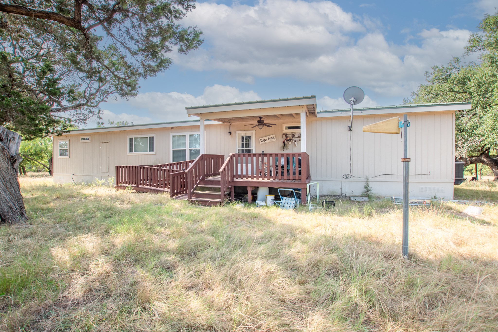 main property photo 29