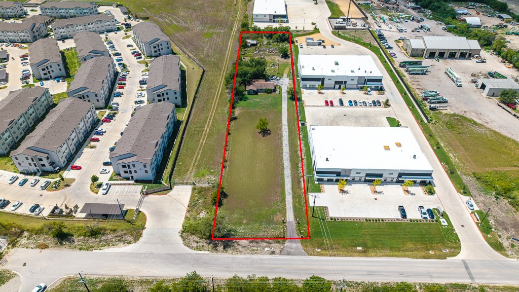 main property photo 4