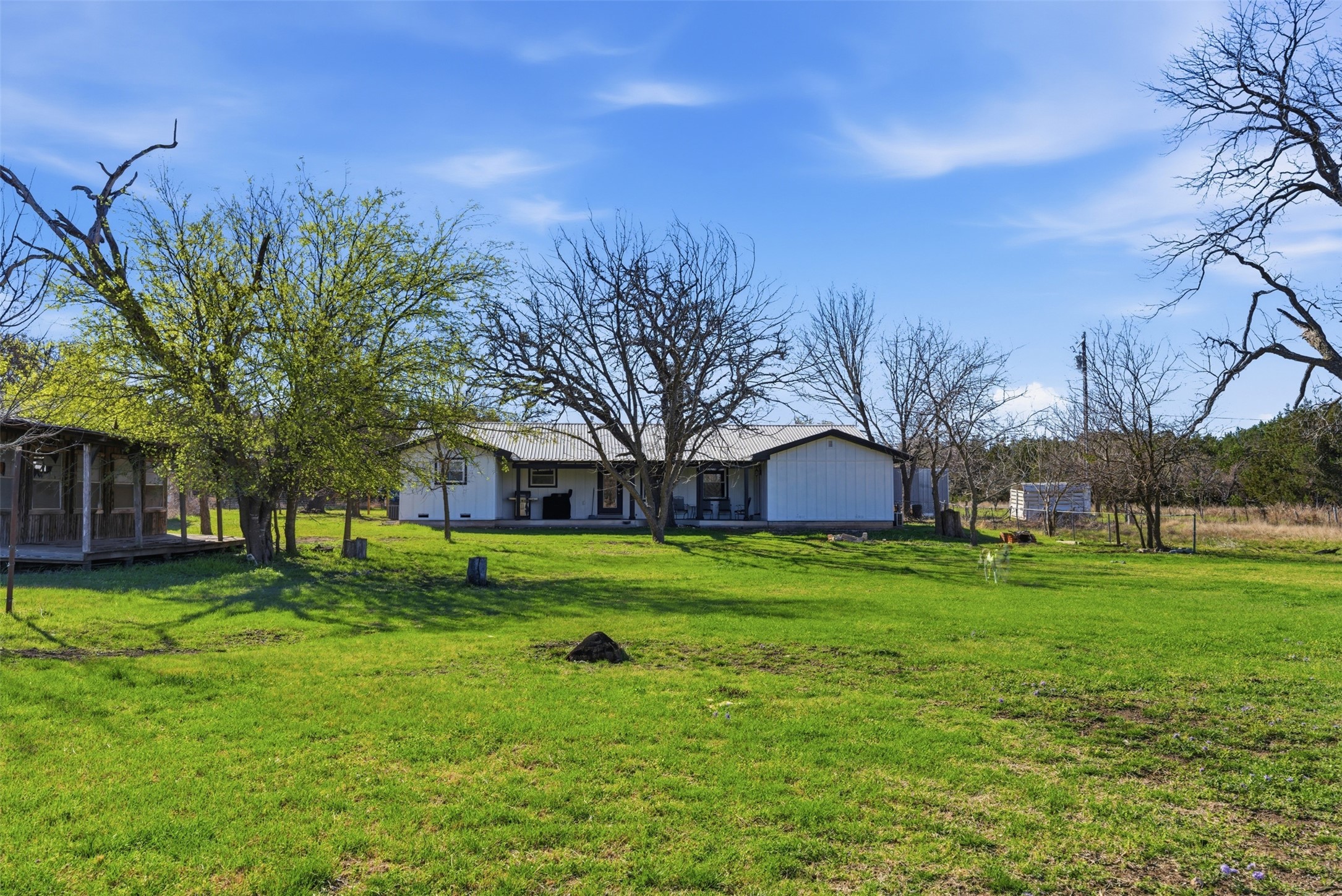 main property photo 29