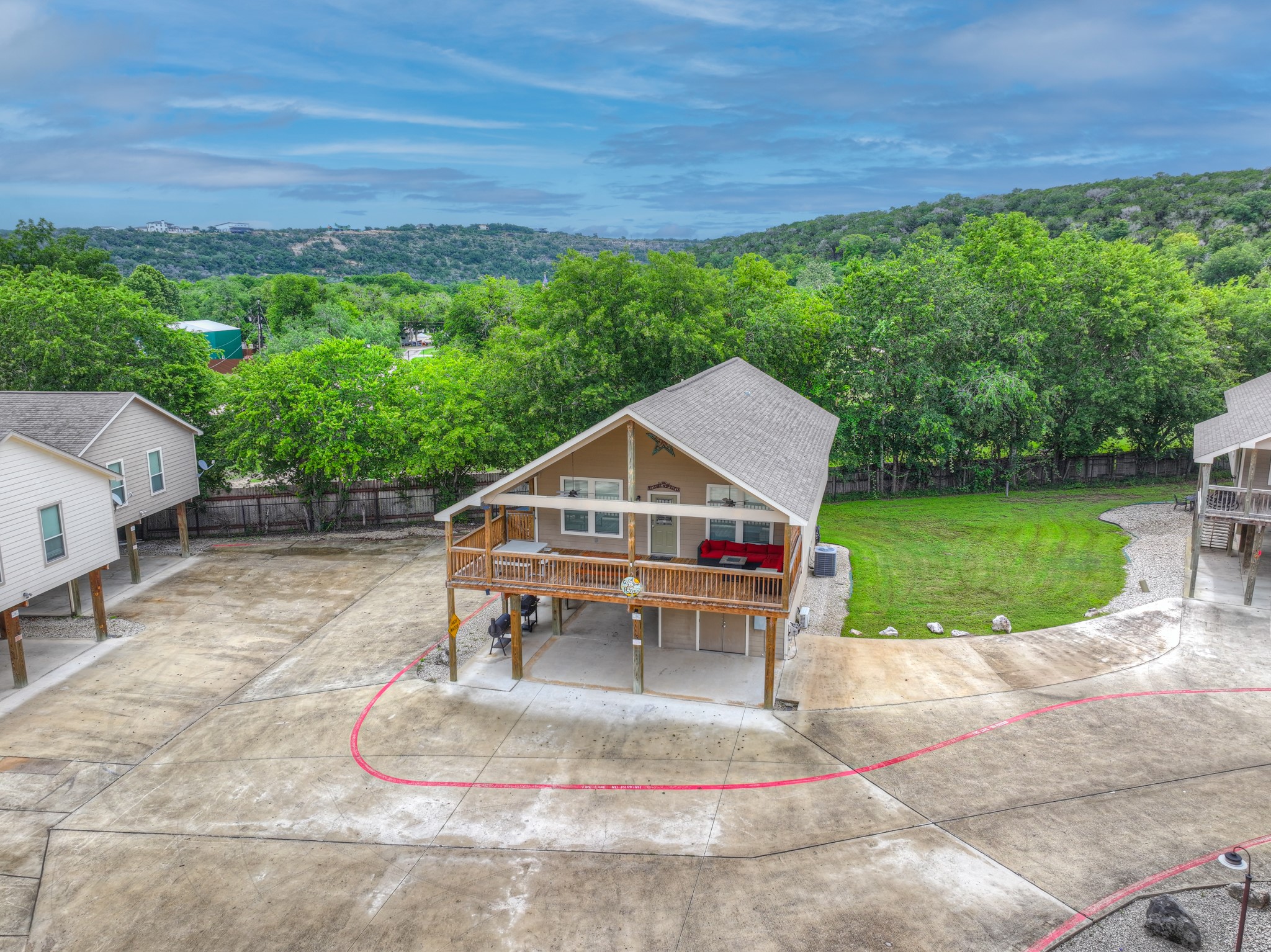 main property photo 32