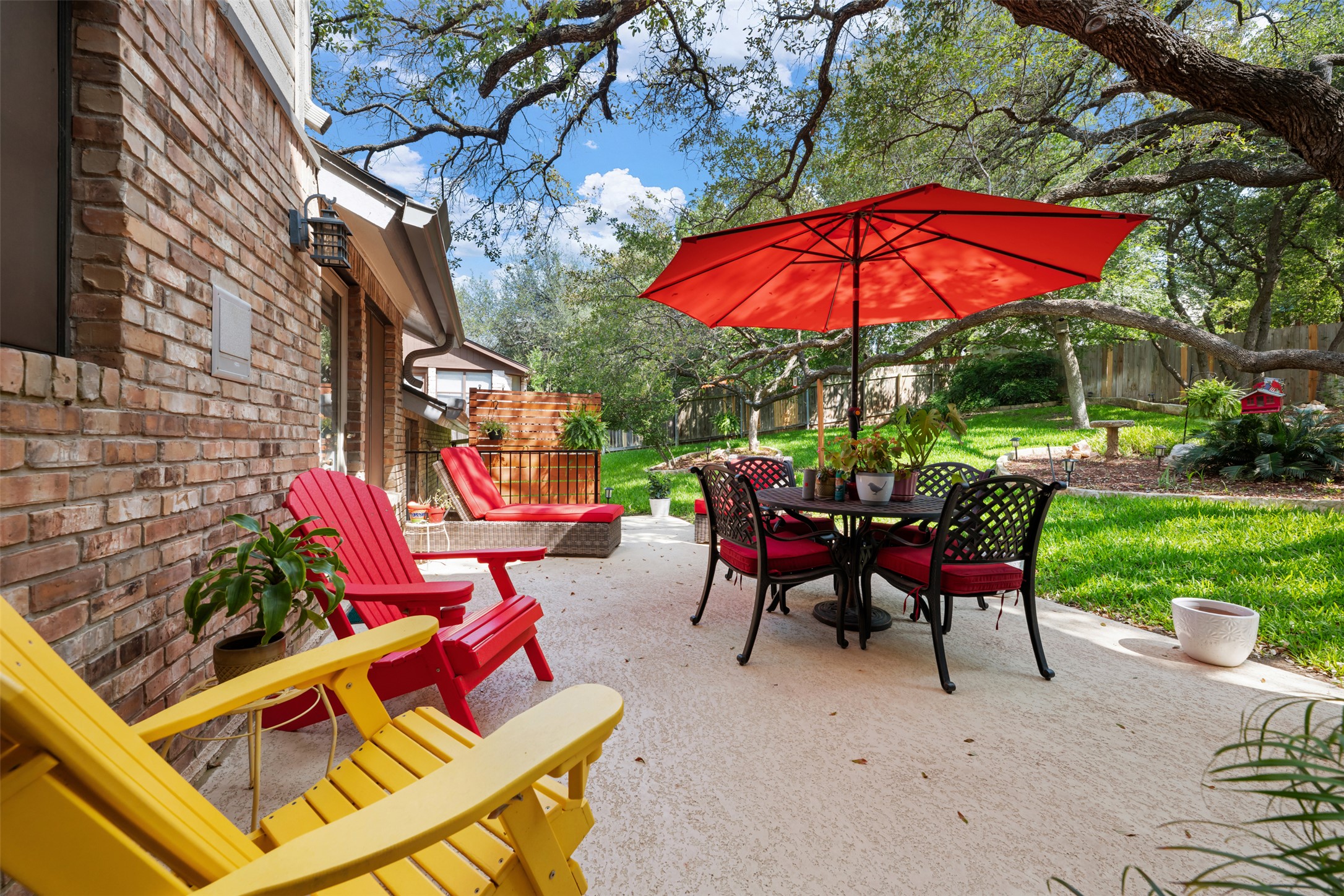 main property photo 23